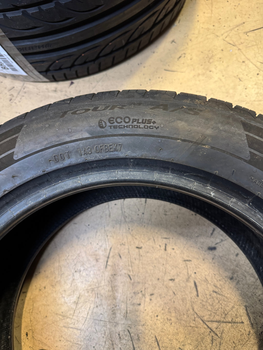 USED CONTINENTAL CONTROLCONTACT TOUR M A/S BSW P 215 55 16 97H XL TIRE 15575180000