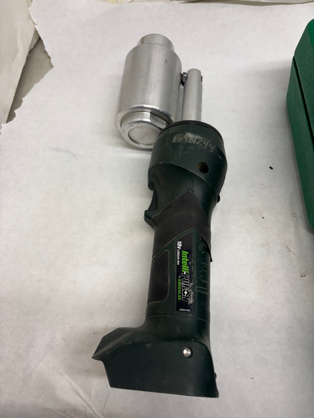 USED GREENLEE LS100X INTELLI-PUNCH 11-TON BATTERY-HYDRAULIC KNOCKOUT PUNCH KIT WITH SLUG-BUSTER
