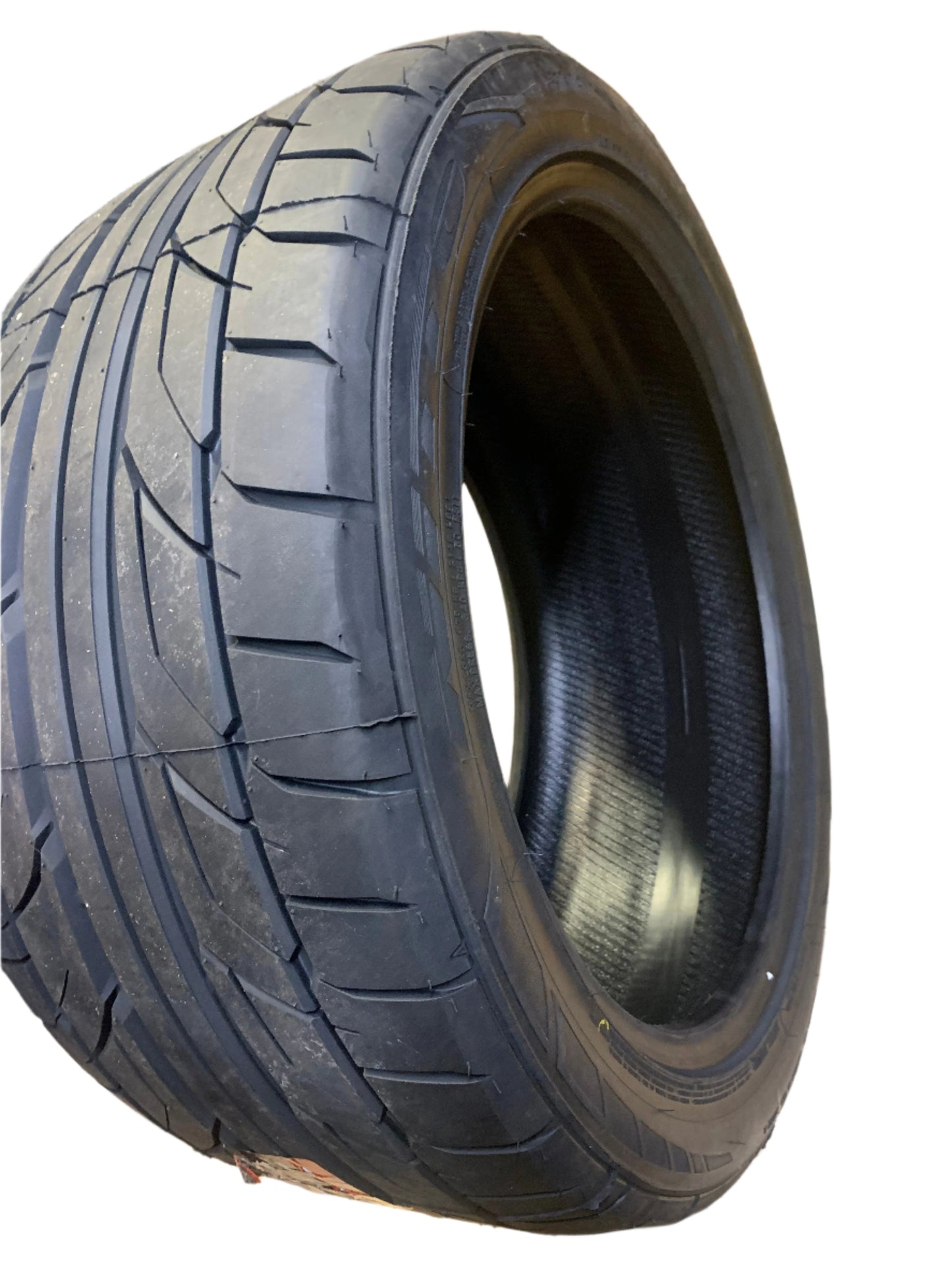 NITTO NT555 G2 BSW XL 305 35 20 107W UHP TIRE 211420