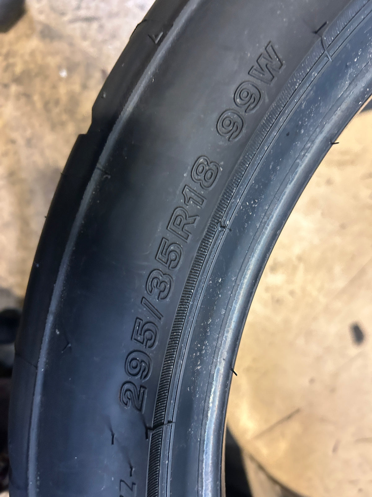 BRIDGESTONE POTENZA RE-71RZ BSW P 295 35 18 99W UHP TIRE 013962