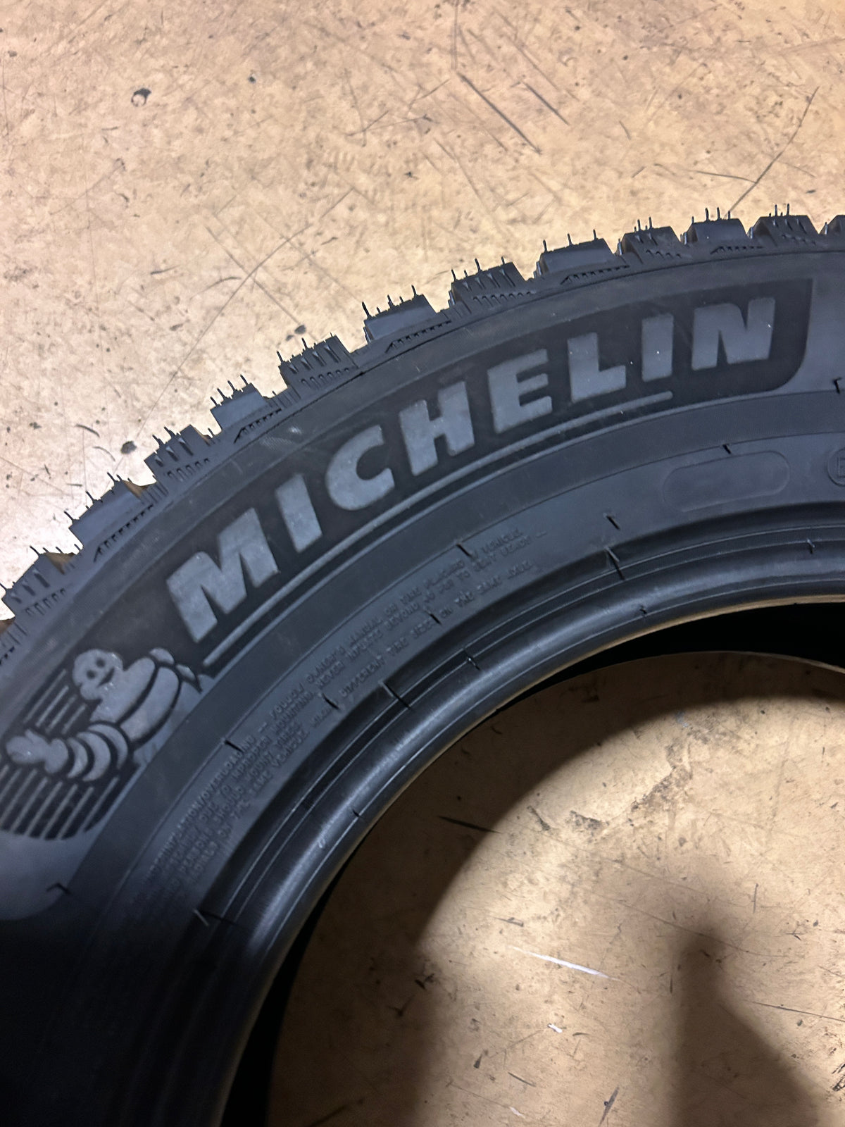 MICHELIN X-ICE NORTH 4 SUV STUDDED BSW P 225 65 17 106T XL WINTER TIRE 11291