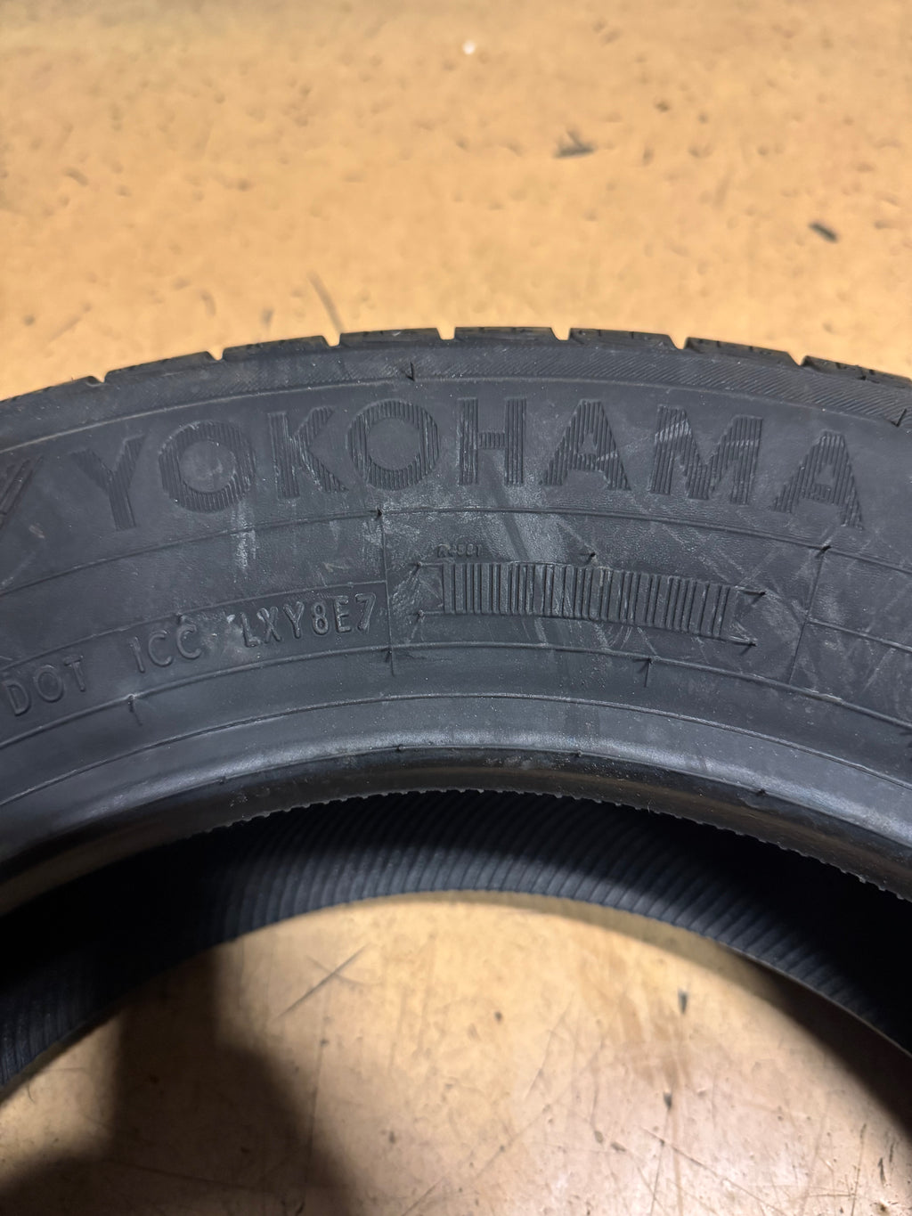 YOKOHAMA AVID ASCEND LX BSW P 185 65 15 88H ALL SEASON TIRE 110132802