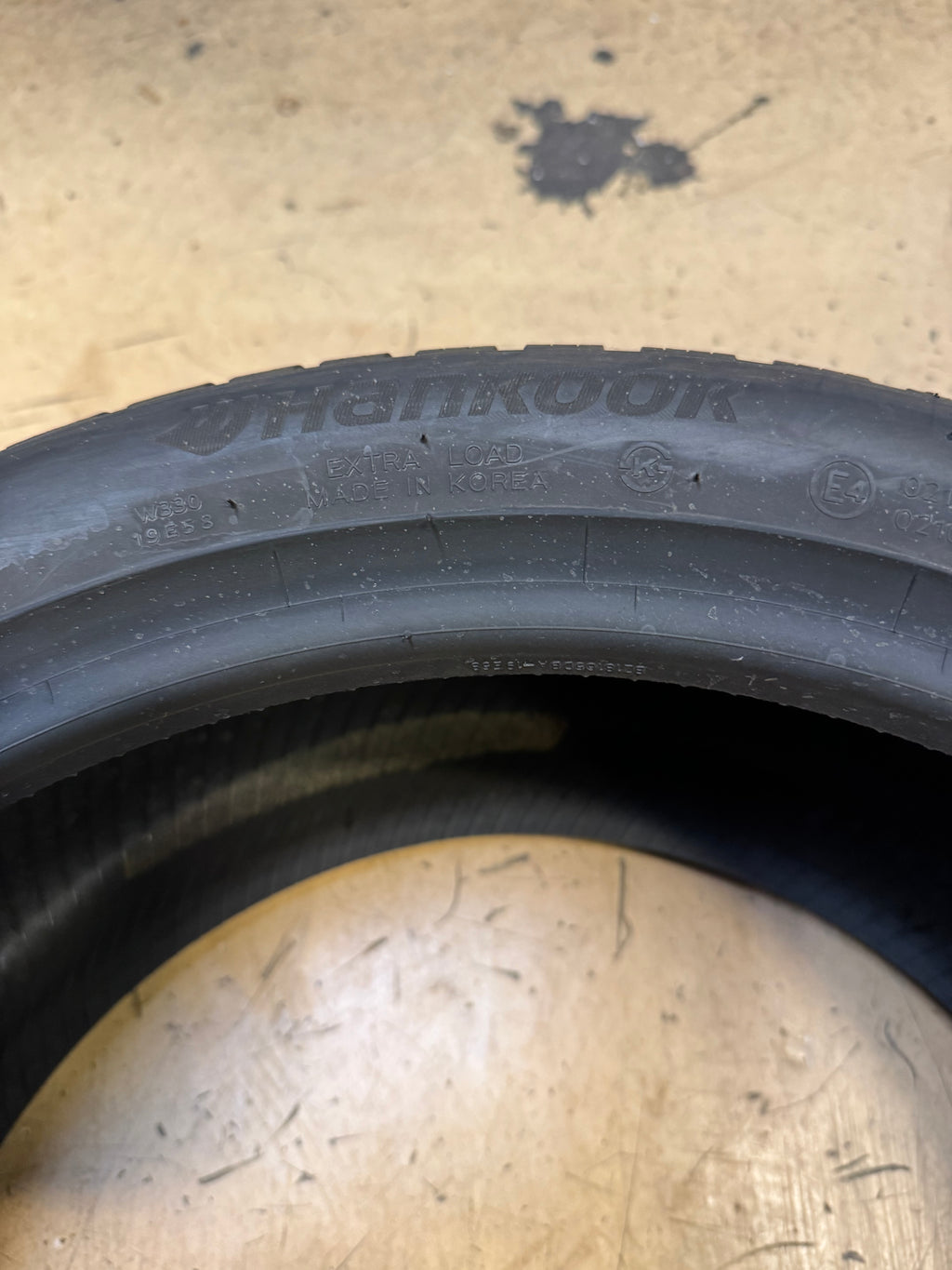 2 HANKOOK WINTER ICEPT EVO3 BSW P 245 40 18 97V XL WINTER TIRE 1026313