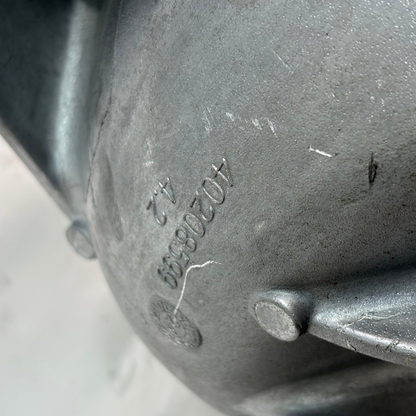 GENUINE GM DIFFERENTIAL E-LSD 2025 CHEVY SUBURBAN/TAHOE GMC YUKON/YUKON XL 85707709