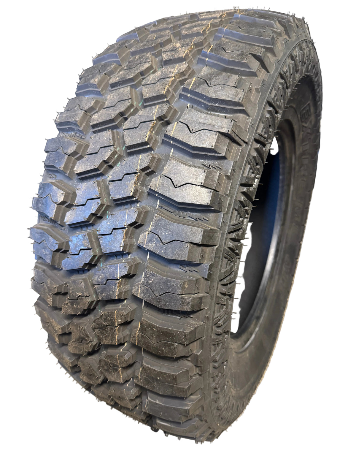 NOS MUD CLAW EXTREME MT BSW LT 33 12.5 17 114Q 8PLY MUD TERRAIN TIRE MCX93