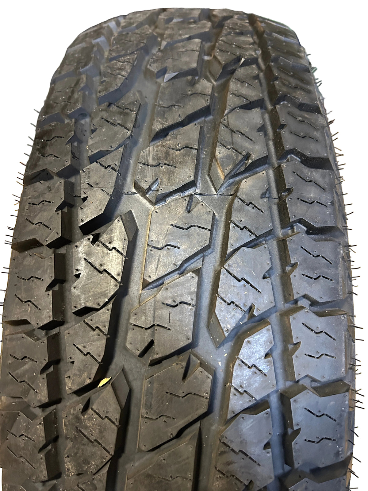 NOS LANDSPIDER WILDTRAXX A/T RWL P 245 75 16 111T ALL TERRAIN TIRE DAT003