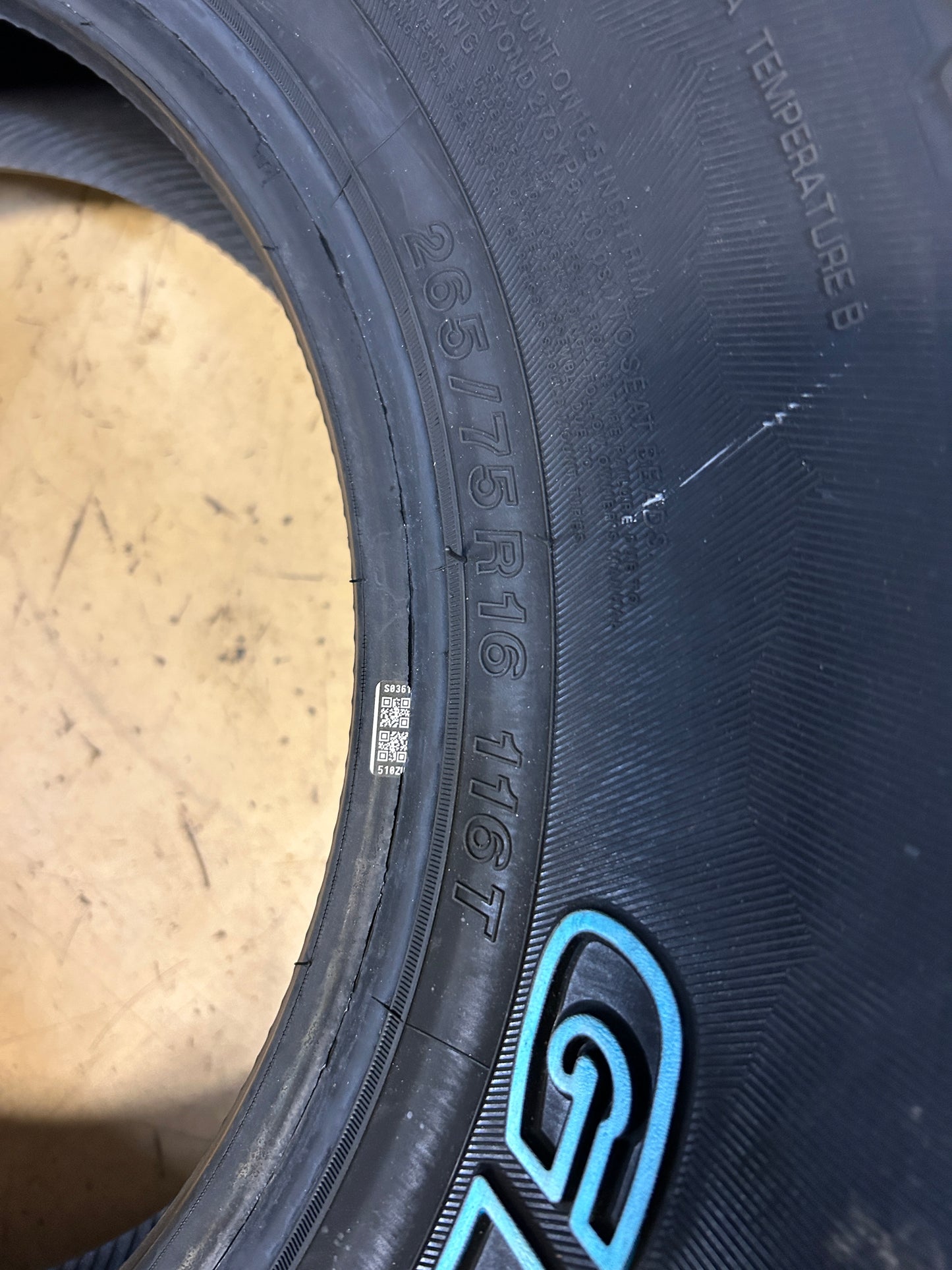 YOKOHAMA GEOLANDAR A/T4 G018 OWL P 265 75 16 116T SL ALL TERRAIN TIRE 110101891
