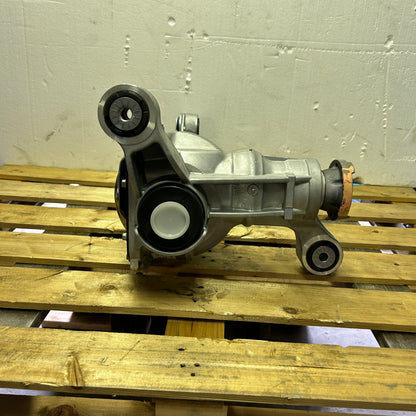 23-25 CHEVY TAHOE FRONT AXLE DIFFERENTIAL CARRIER