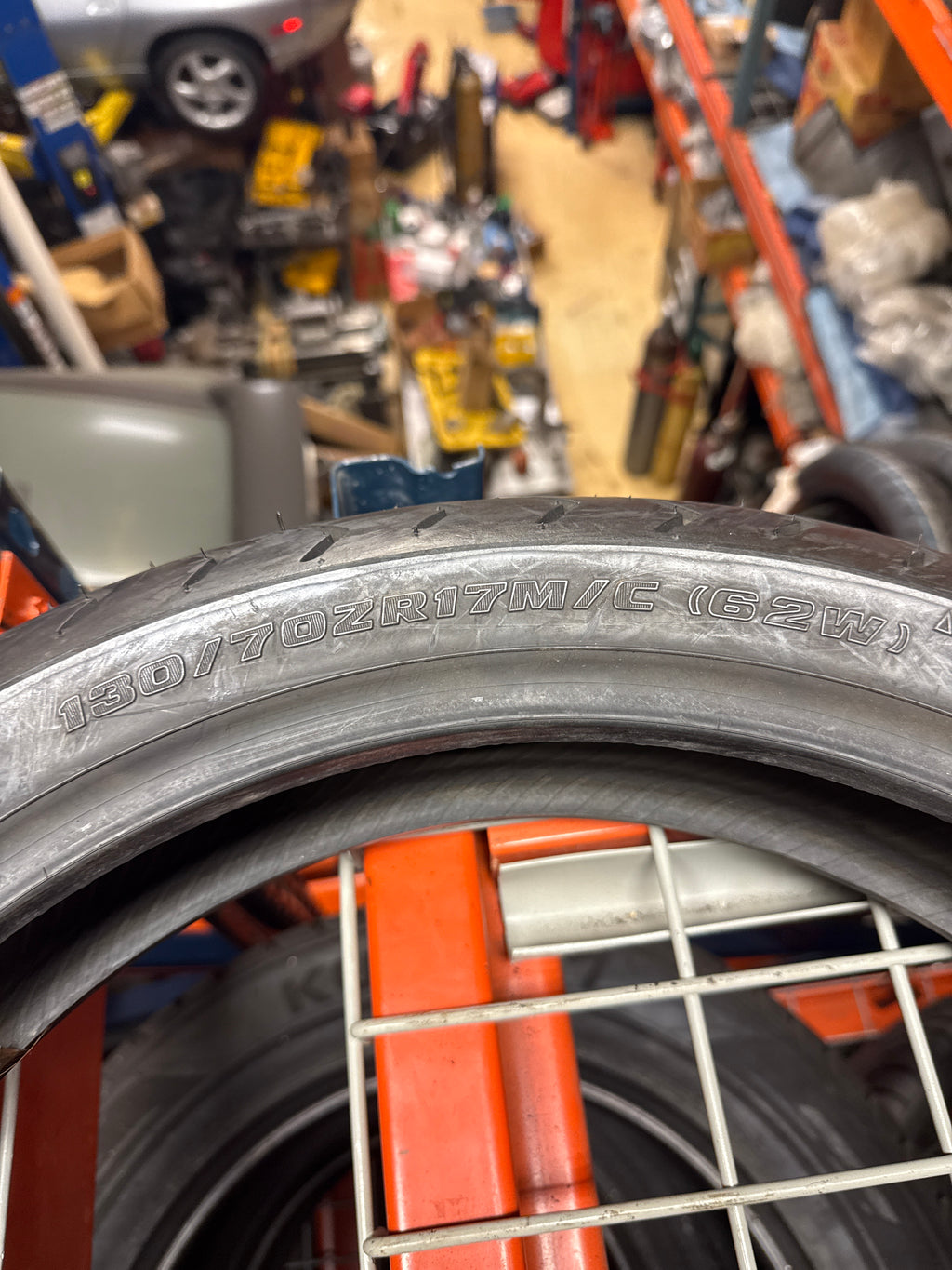 NOS BRIDGESTONE EXEDRA MAX 130 70 17 62W FRONT MOTORCYCLE TIRE 004829