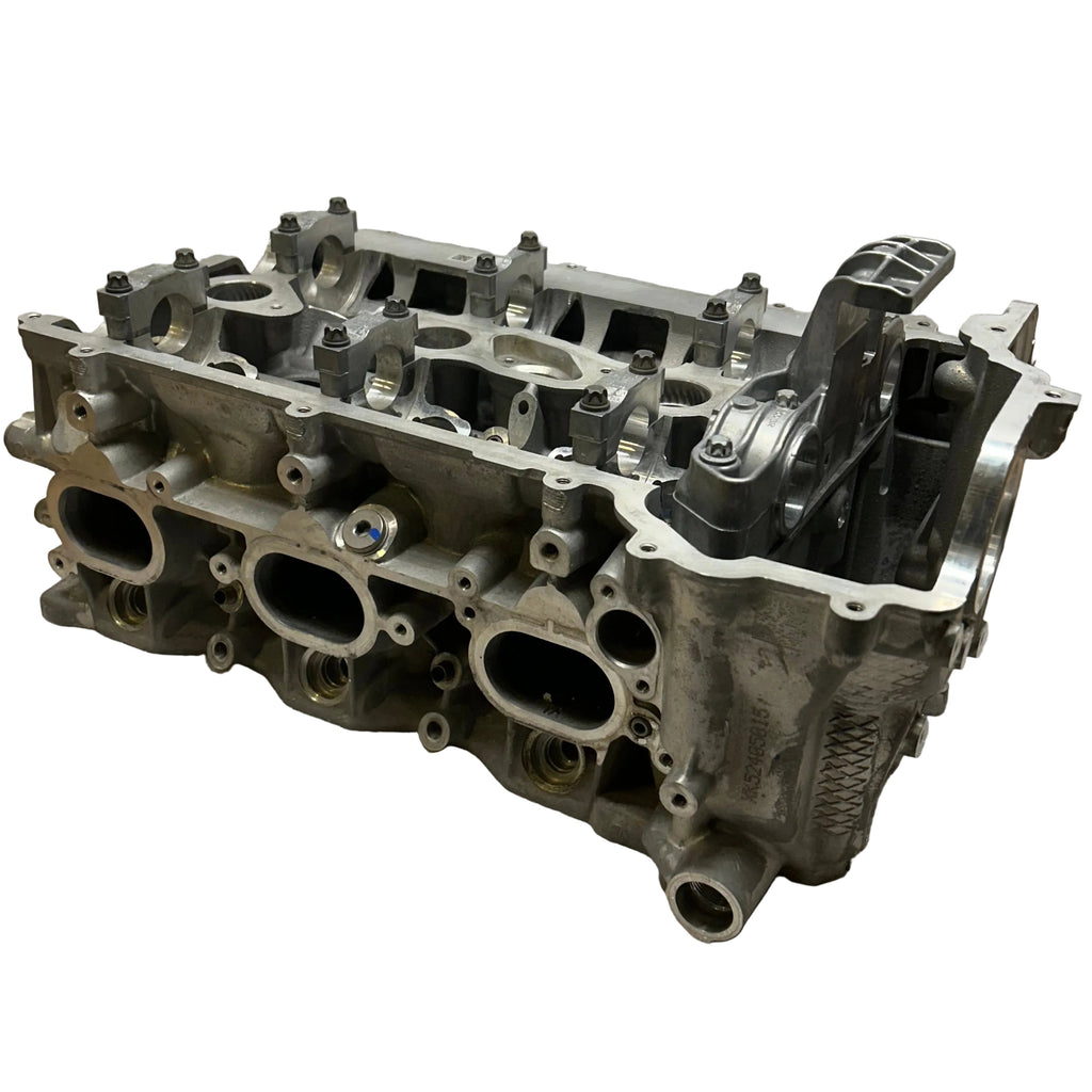 PORSCHE 911 11-16 CARRERA S 4S GTS RIGHT CYLINDER HEAD 9A1 104 112 8R