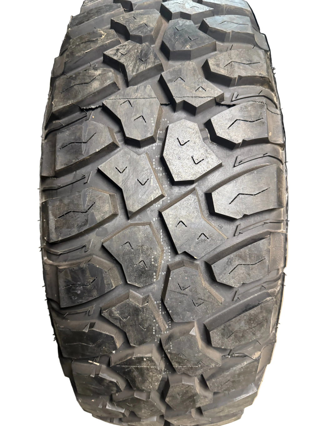 NOS FORCELAND KUNIMOTO M/T BSW LT 35 12.5 18 123Q 10PLY MUD TERRAIN TIRE FKM351218