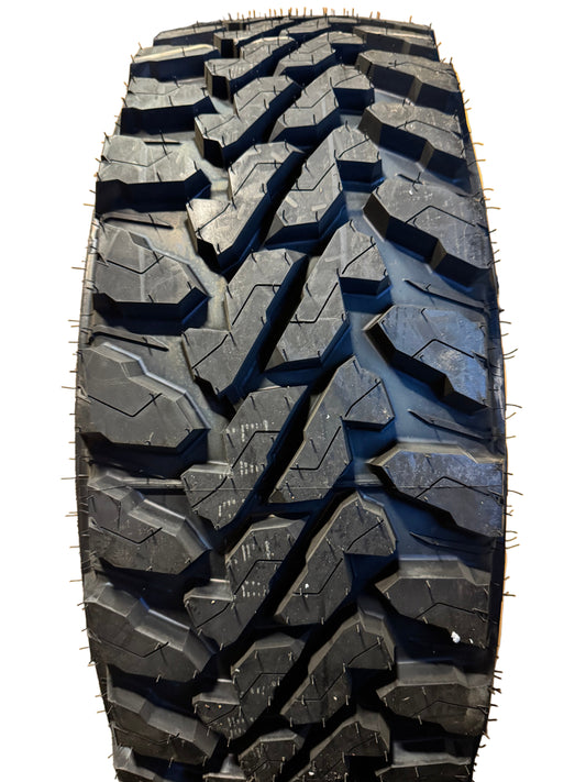 2 YOKOHAMA GEOLANDAR M/T G003 BSW LT 275 65 20 126/123Q  MUD TERRAIN TIRE 110133335
