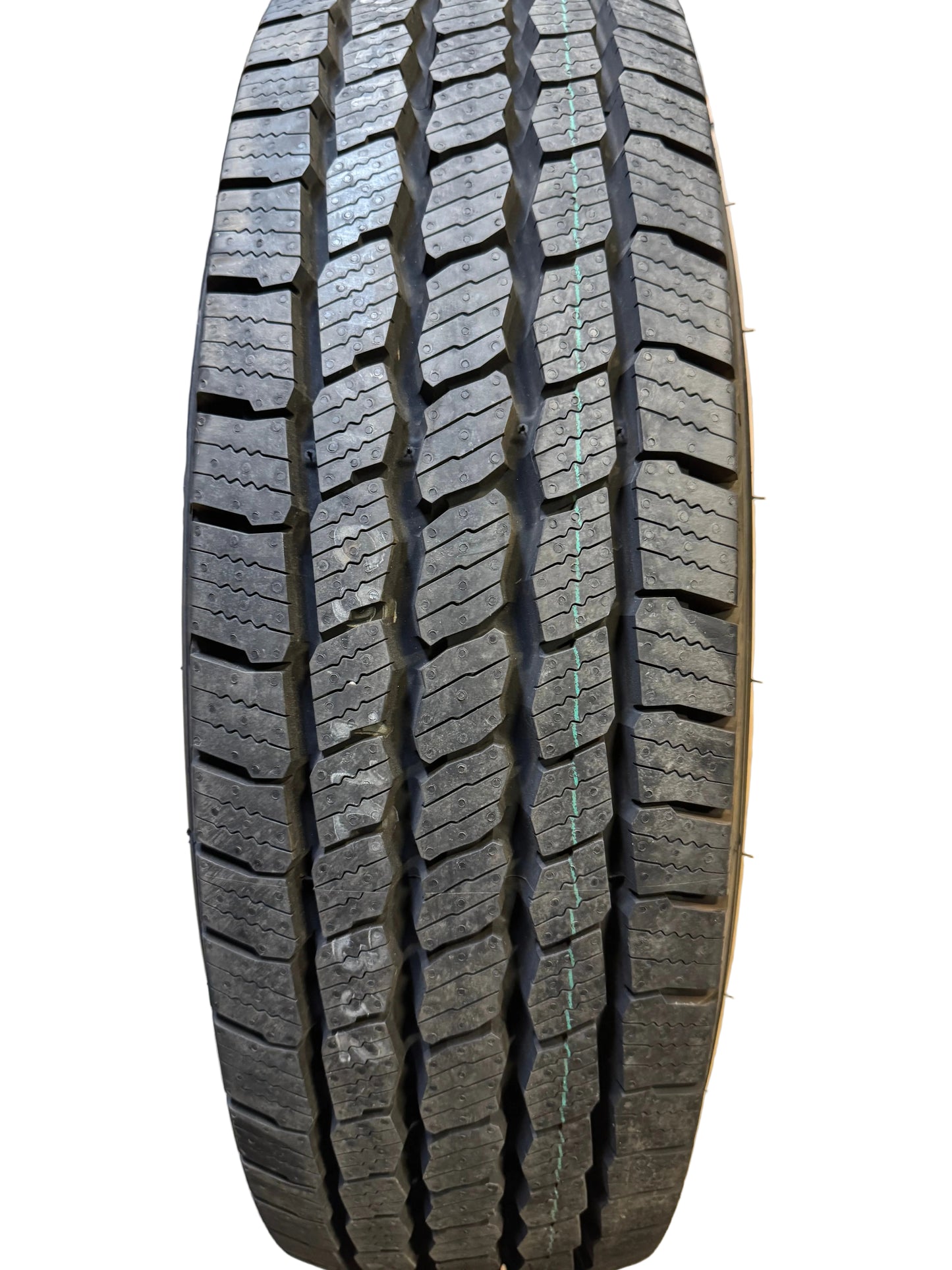 KUMHO CRUGEN HT51 MO-V BSW LT 215 85 16 115/112Q 10PLY ALL WEATHER TIRE 2281853