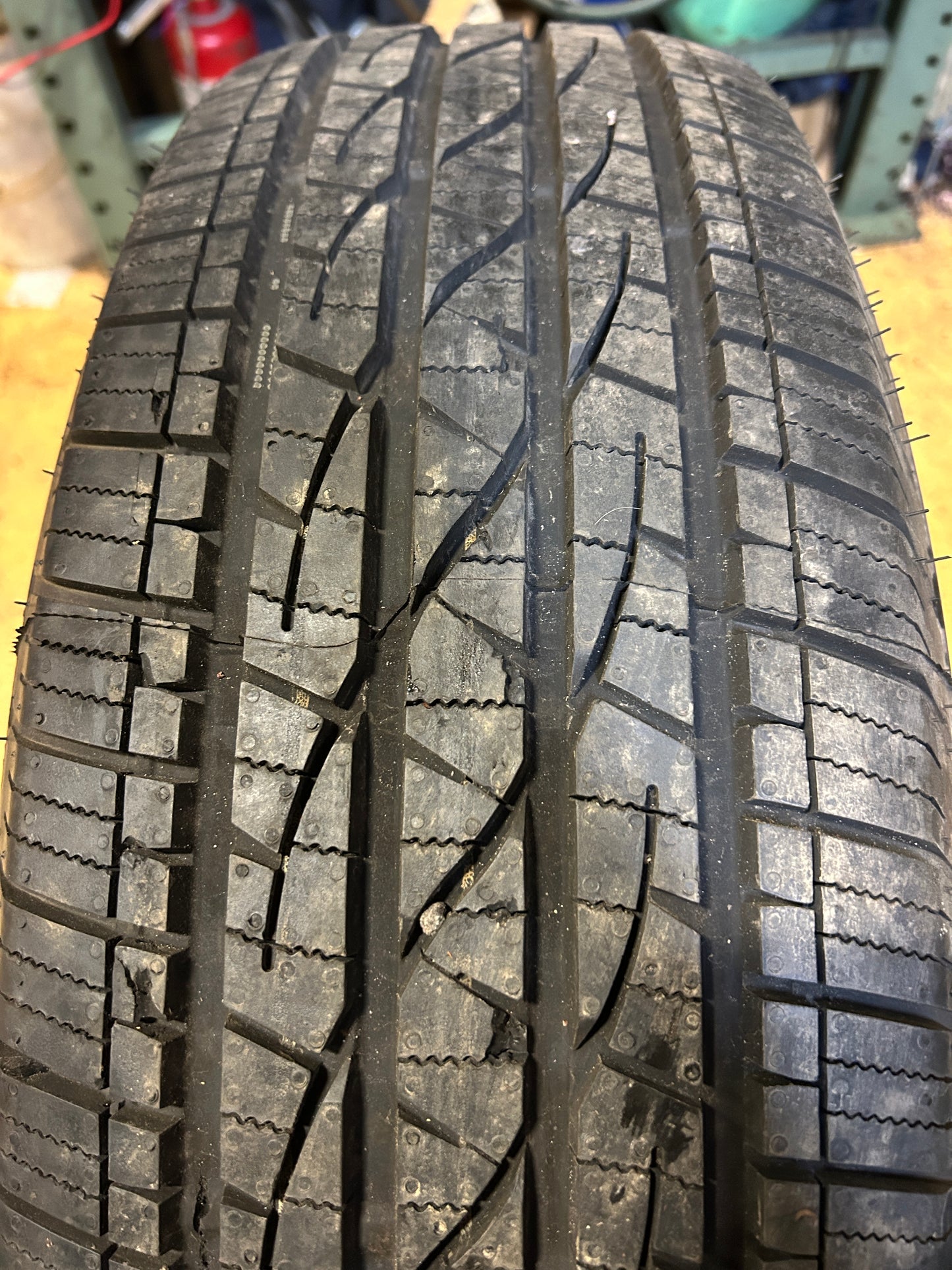 FIRESTONE HLT  BSW P 245 70 17 110T ALL SEASON TIRE 009366