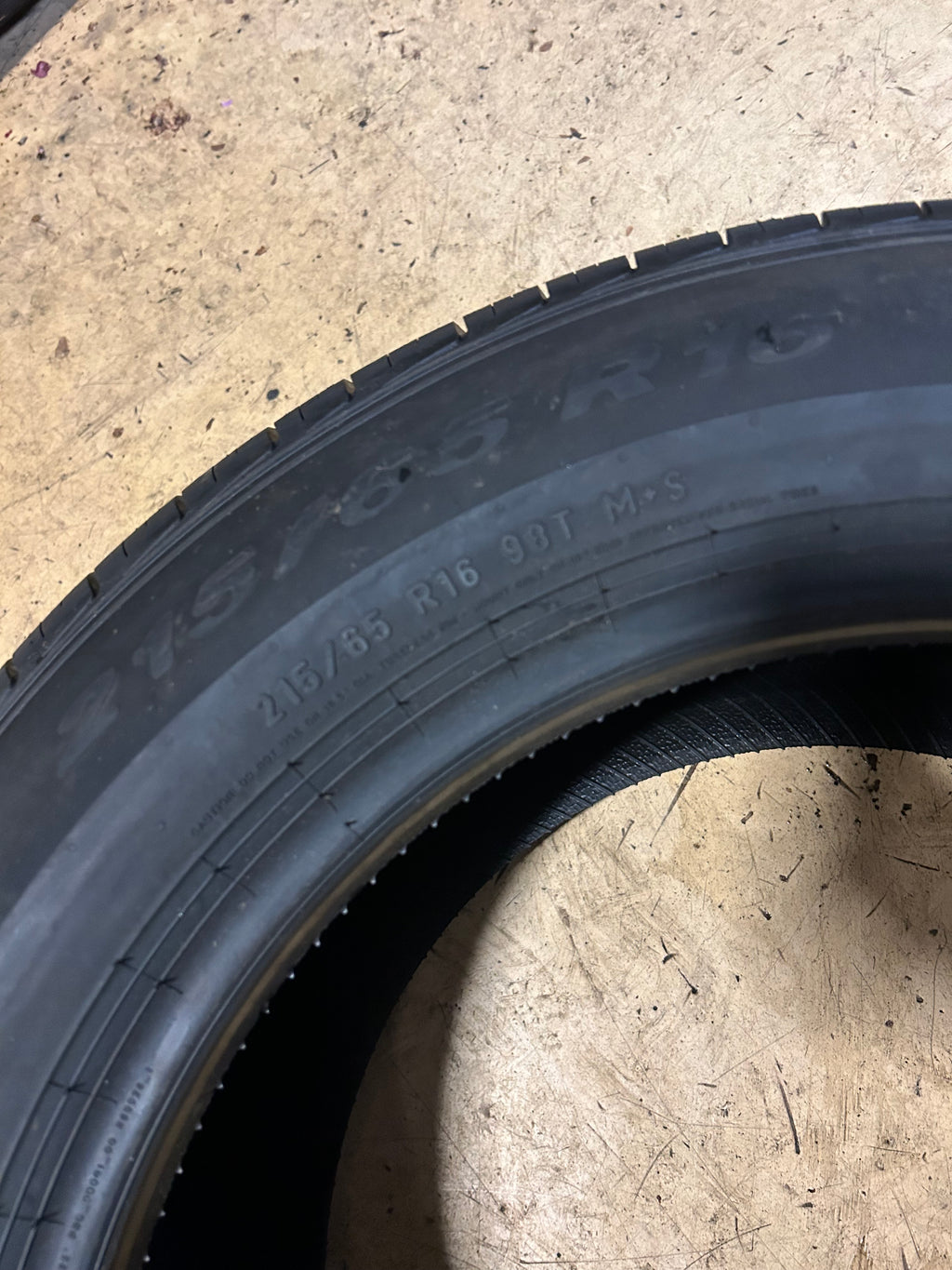 PIRELLI P4 PERSIST AS PLUS BSW P 215 65 16 98T ALL SEASON TIRE 4079000