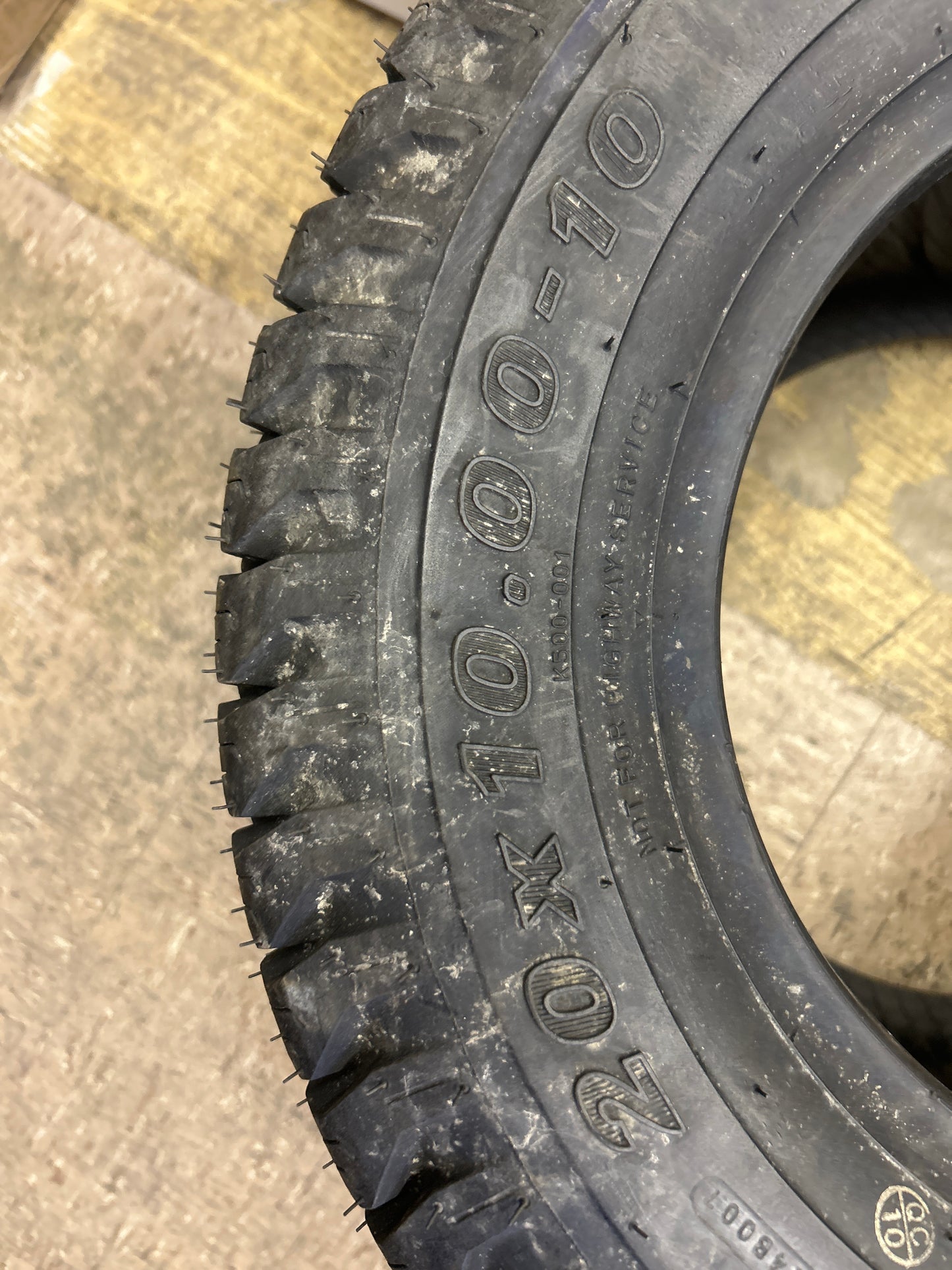 KENDA K500 SUPER TURF BSW 20 10 10 6PLY LAWN TIRE 10106TFI