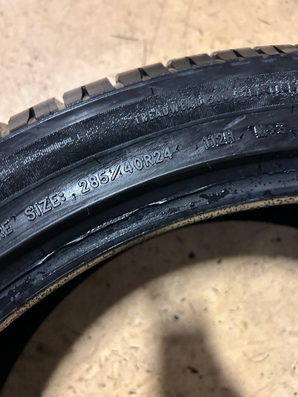 GOODYEAR EAGLE TOURING BSW P 285 40 24 112H ALL SEASON TIRE 102142387