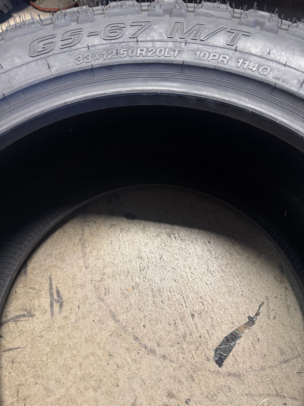 NOS GOODTRIP GS-67 M/T BSW LT 33 12.5 20 114Q 10PLY MUD TERRAIN TIRE LEJB9MB