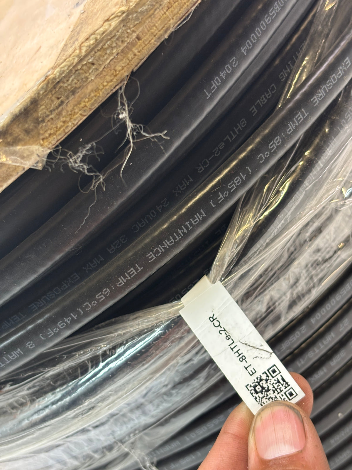 PARALLEL SELF REGULATING HEATING CABLE 8HTLe2-CR 1200 FT 70LBS