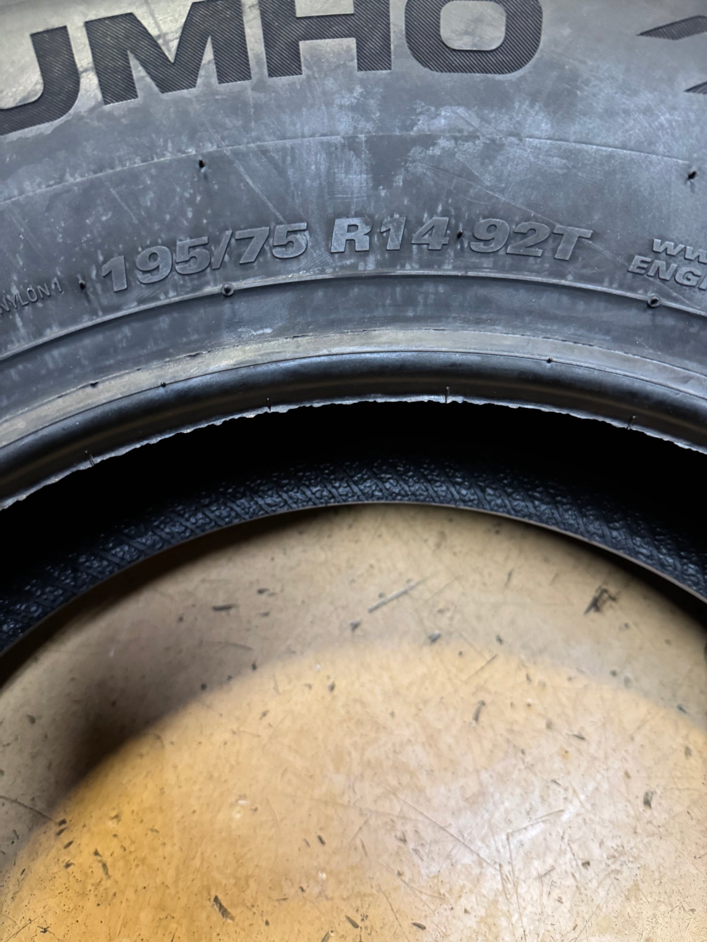 KUMHO SOLUS TA51A BSW P 195 75 14 92T ALL SEASON TIRE 2285793