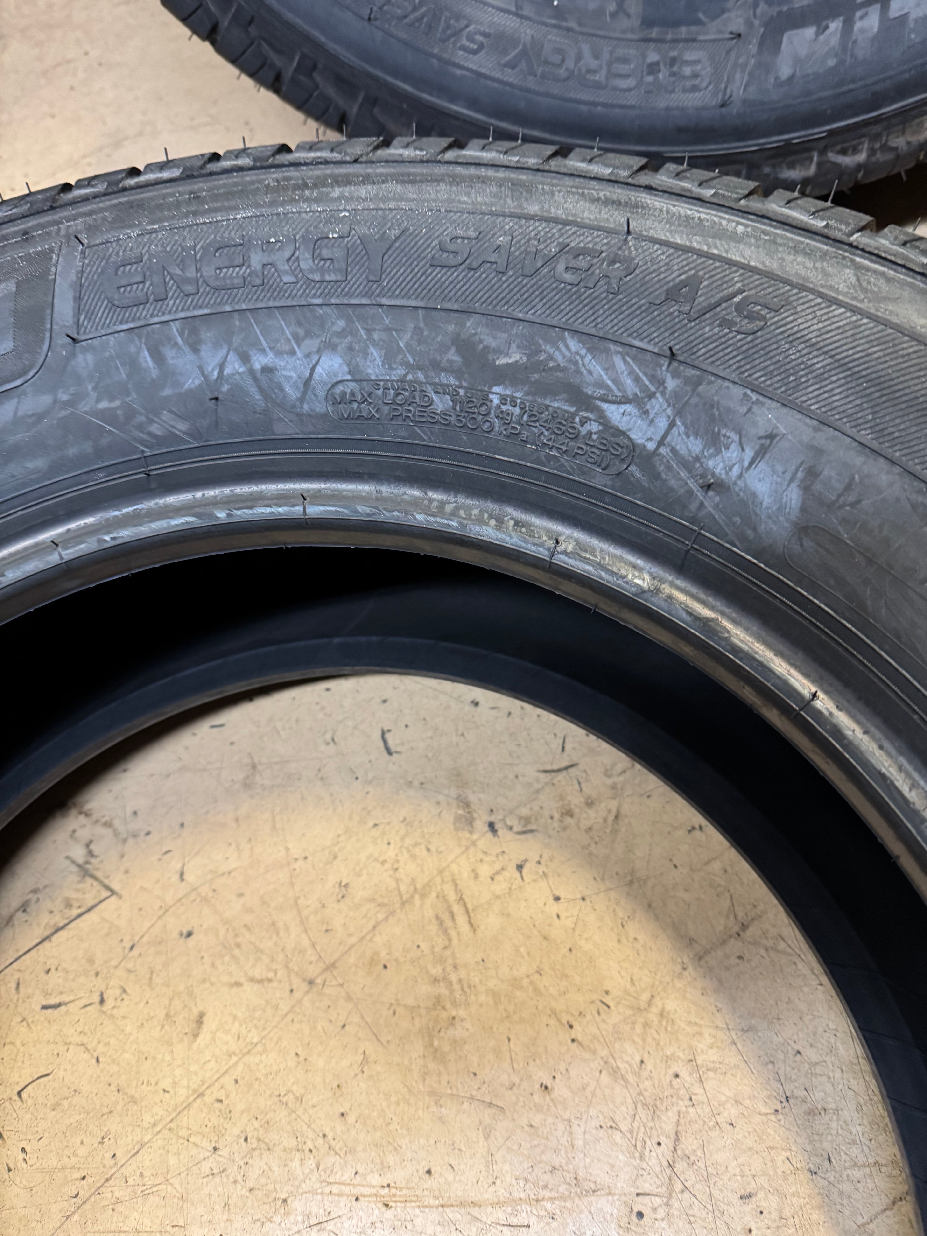 (KSL ONLY) 4 NOS MICHELIN ENERGY SAVER A/S BSW P 265 65 18 112T ALL SEASON TIRE 85637