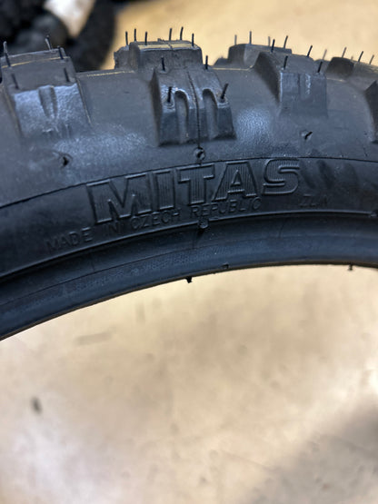 NOS MITAS ENDURO TRAIL E-09 BSW 90 90 21 54R FRONT TIRE 417395