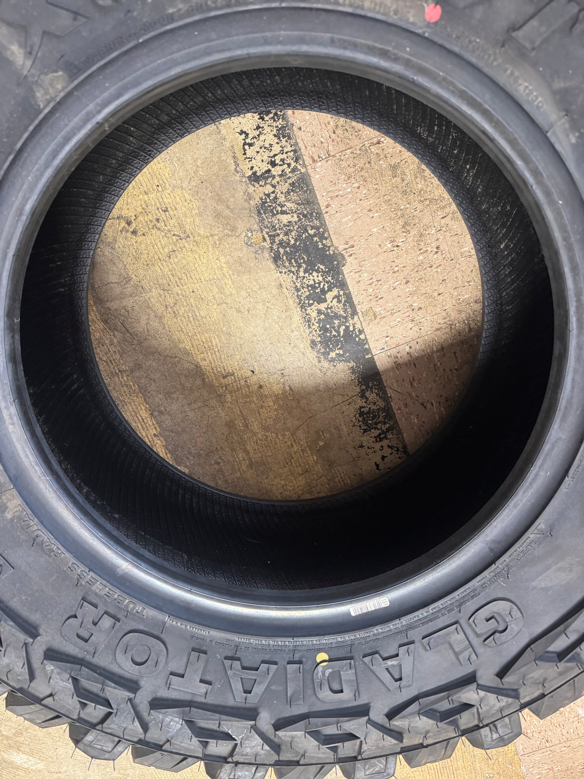 GLADIATOR XCOMP M/T BSW LT 285 70 17 126/123Q 10PLY MUD TERRAIN TIRE 1932267873