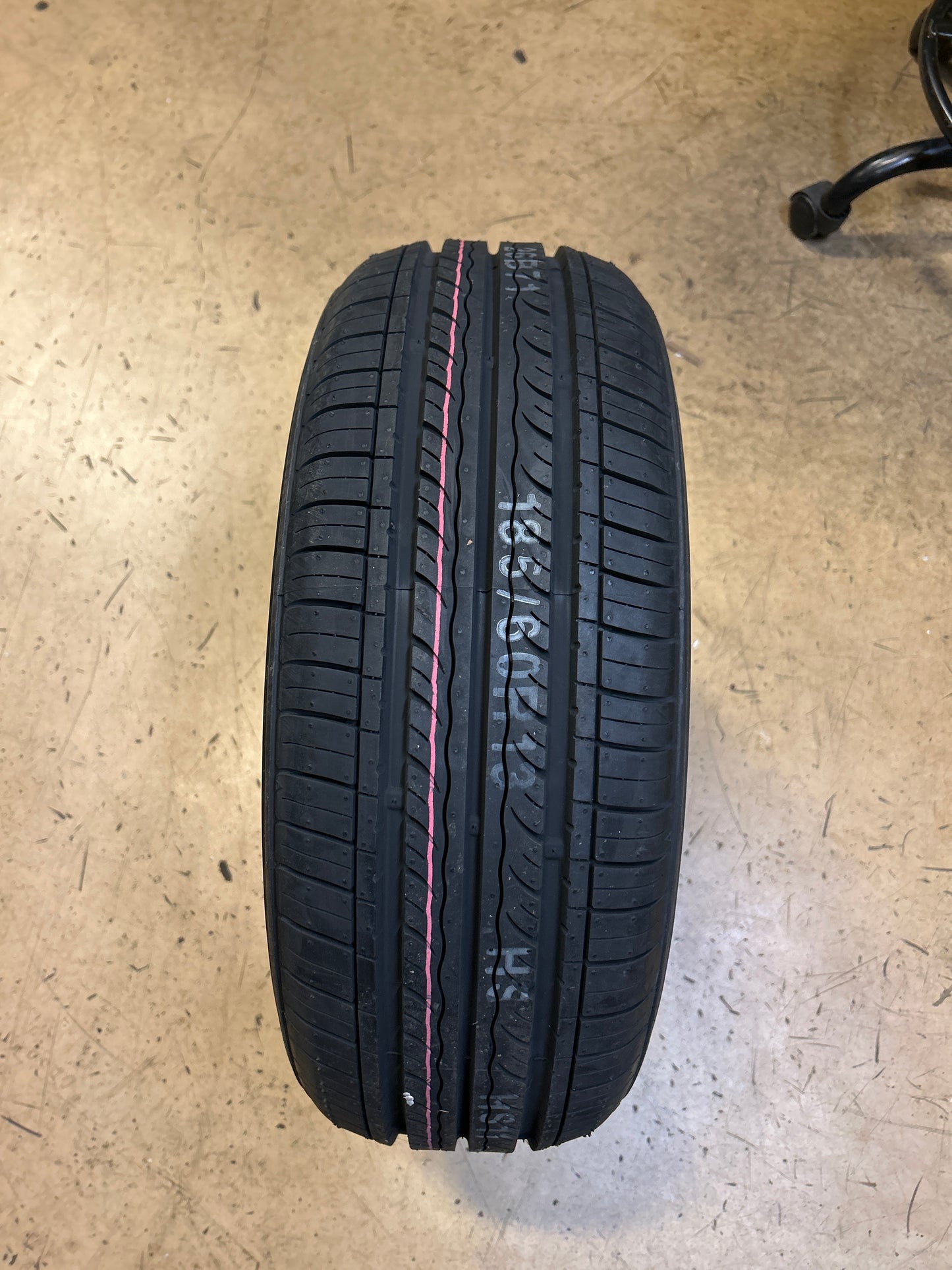 2 KUMHO SOLUS HS11 BSW P 185 60 13 80H HIGHWAY TIRE 2247043
