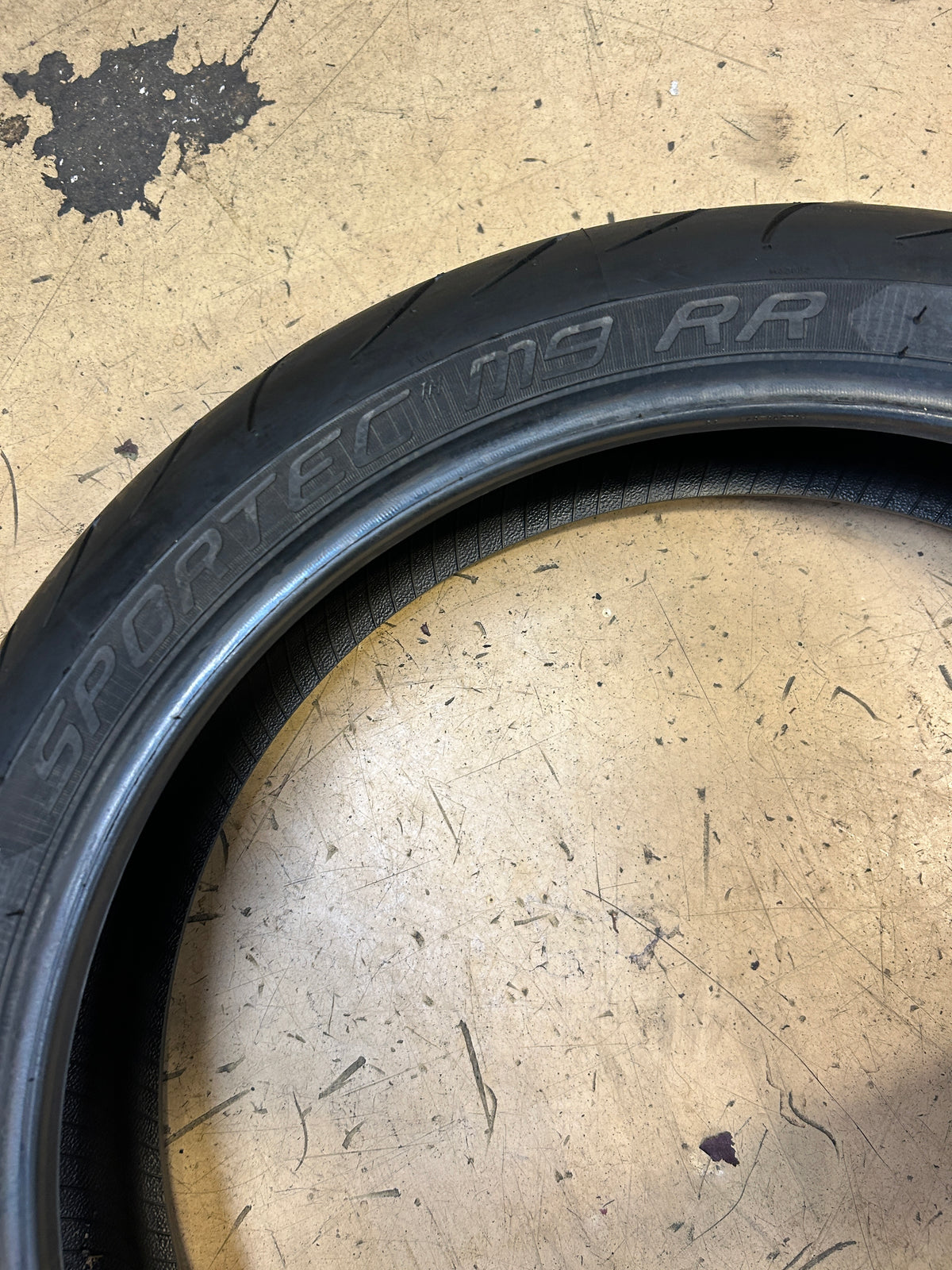 METZELER SPORTEC M9 RR BSW 120 70 17 58W FRONT MOTORCYCLE TIRE 1814150