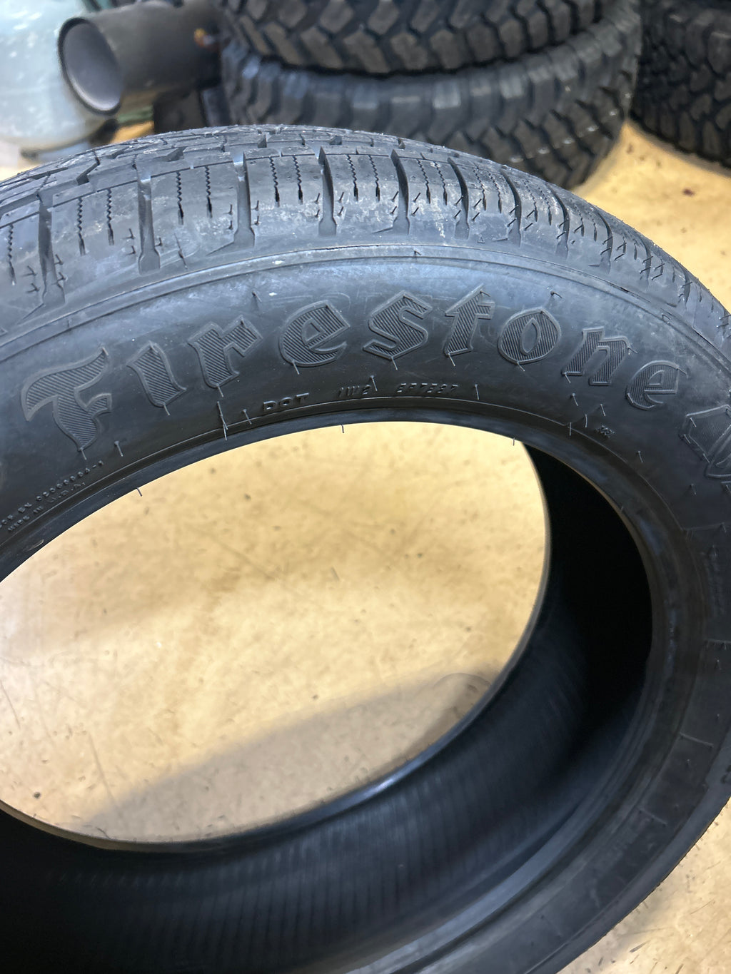 FIRESTONE DESTINATION LE3 BSW P 225 55 19 99V ALL SEASON TIRE 021142