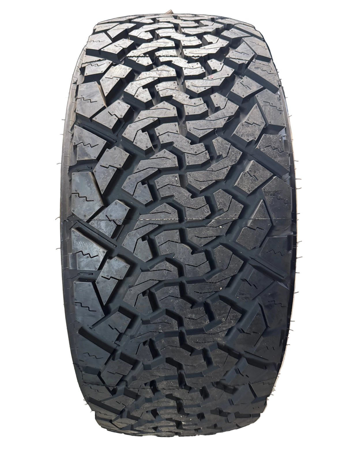 VENOM POWER TERRA HUNTER X/T BSW LT 37 13.5 22 128Q 12PLY TIRE TVPXT23