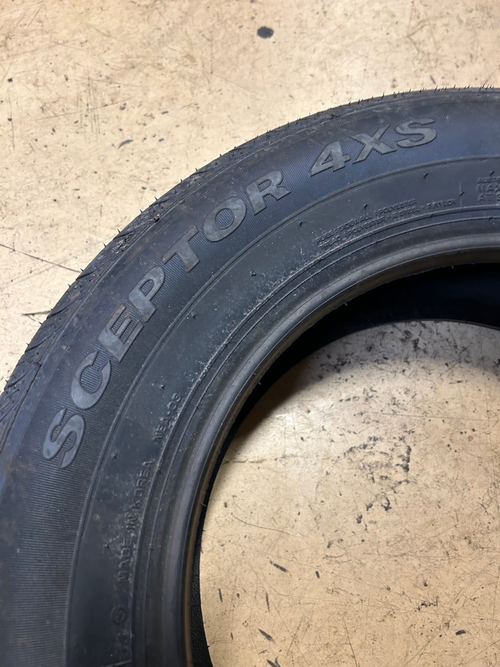 SCEPTOR 4XS BSW P 195 65 15 89H ALL SEASON TIRE RSX28