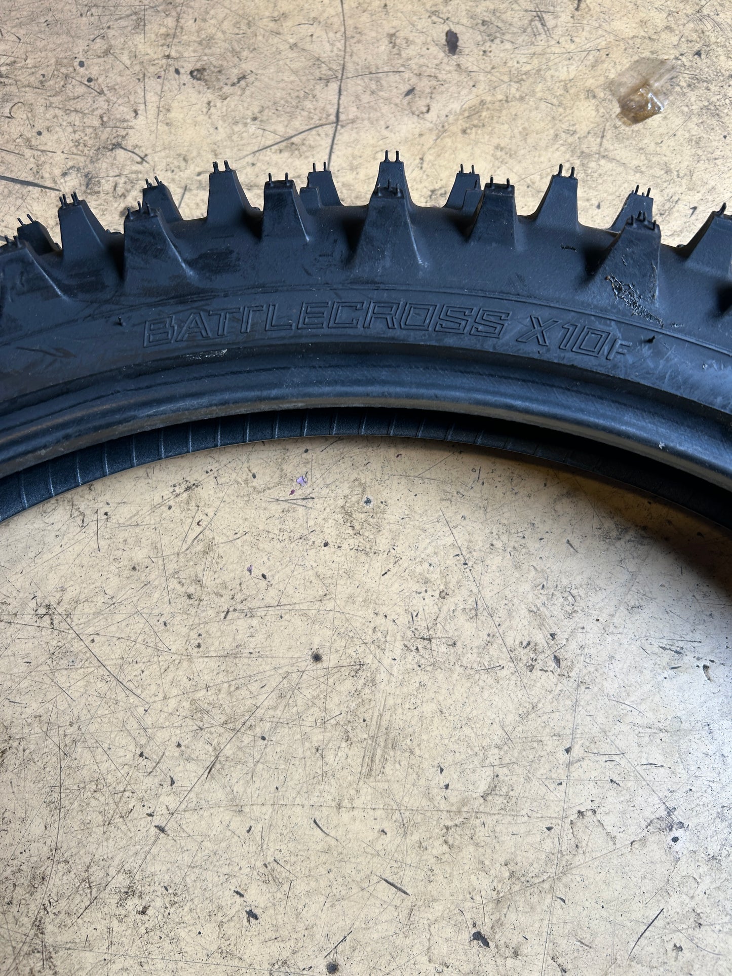 BRIDGESTONE BATTLECROSS X10F BSW  80 100 21 51M FRONT MOTORCYCLE TIRE 7209