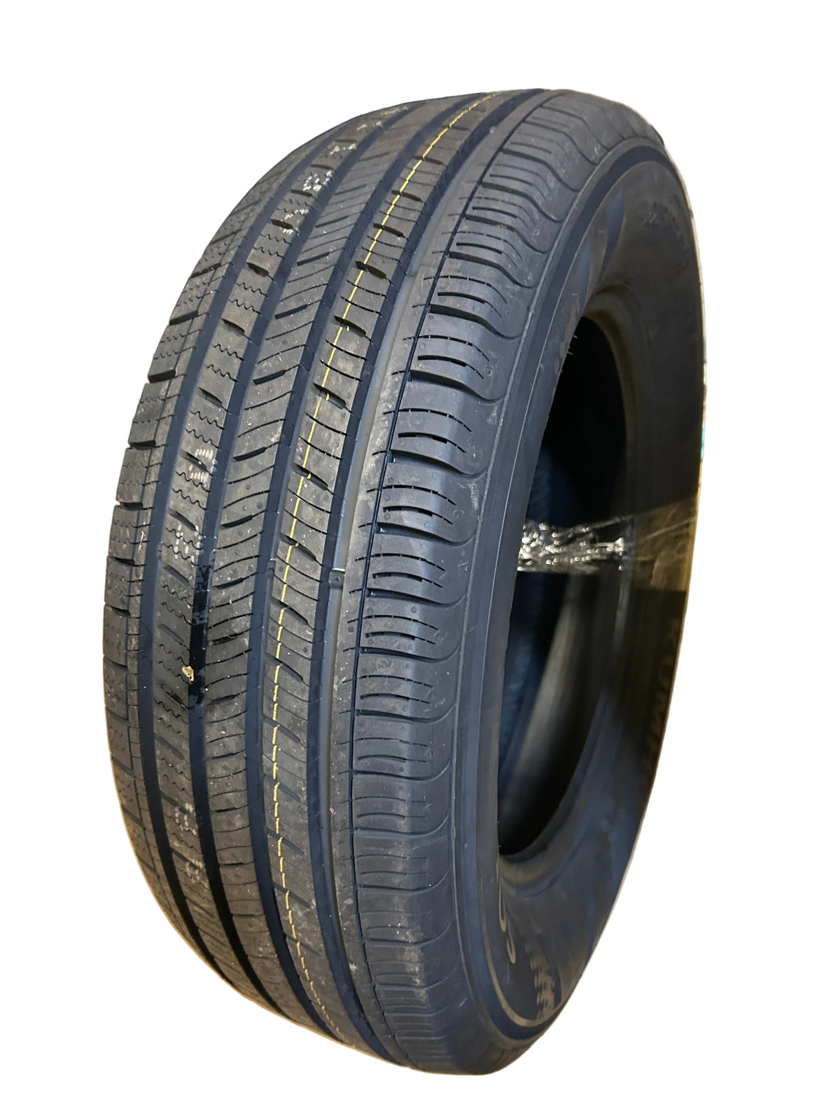 KUMHO SOLUS TA11 BSW P 225 65 17 102V  TOURING TIRE 2361853
