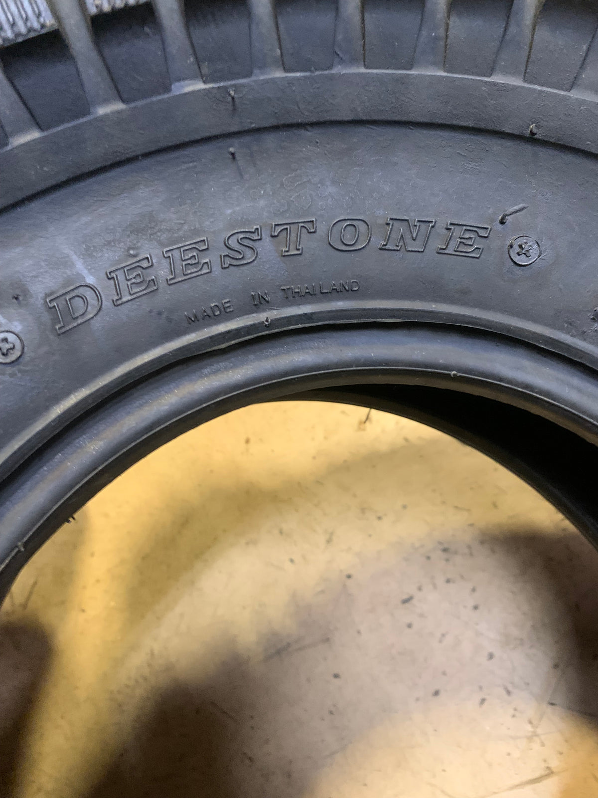 DEESTONE D930 BSW  24 11 10 4PLY ATV/UTV TIRE DS7365