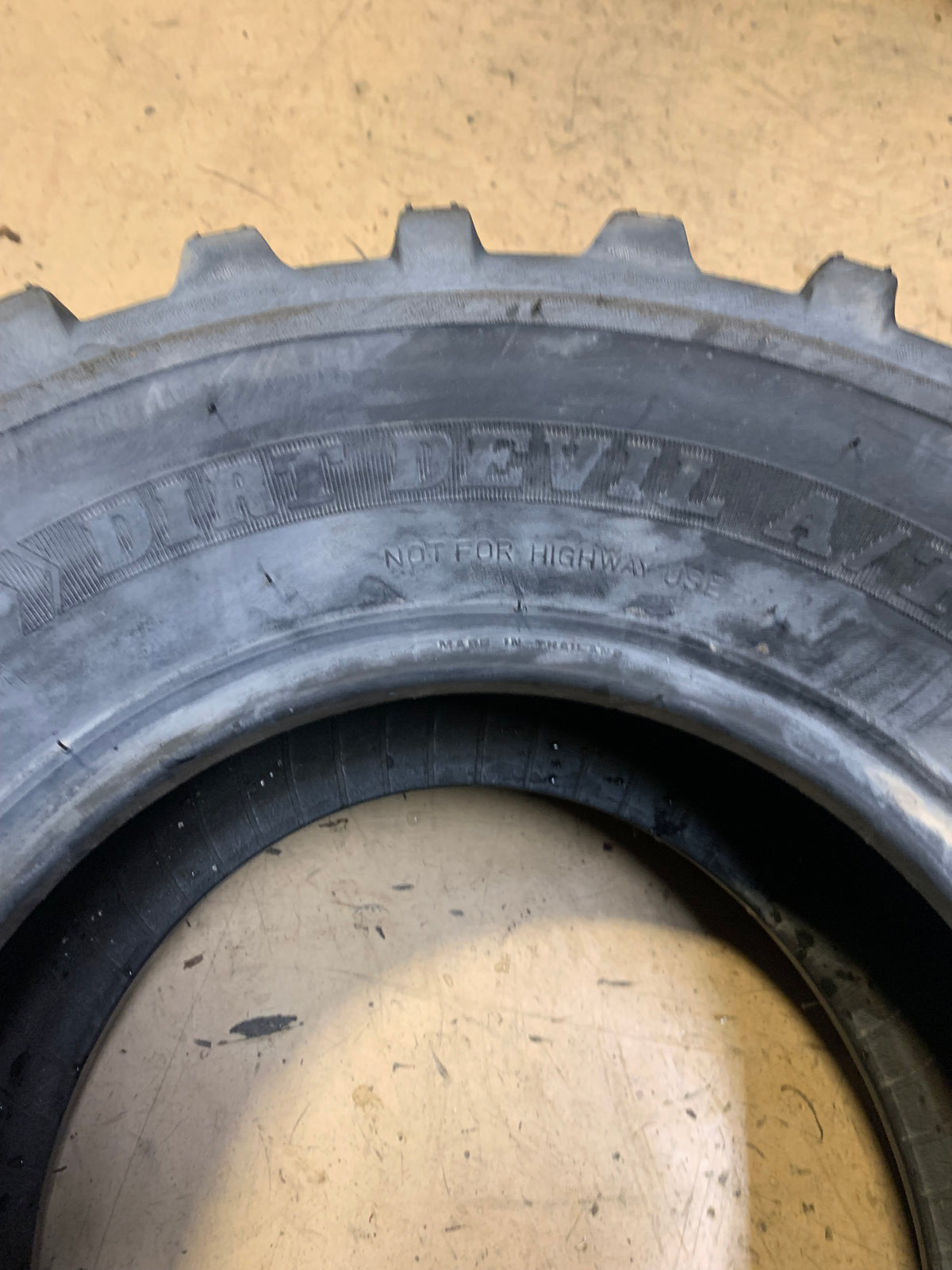 NOS GBC DIRT DEVIL BSW AT 24 9 11 6 PLY ATV/UTV TIRE AR1103