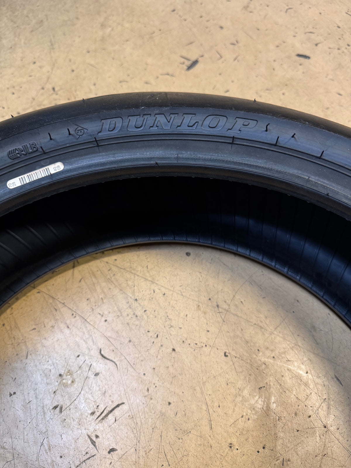 DUNLOP SPORTMAX Q5 BSW 180 55 17 73W REAR MOTORCYCLE TIRE 45247185