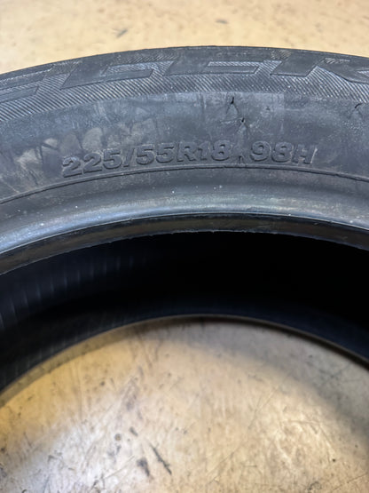 2 NOS BRIDGESTONE DUELER H/P SPORT BSW P 225 55 18 98H UHP SUMMER TIRE 006786