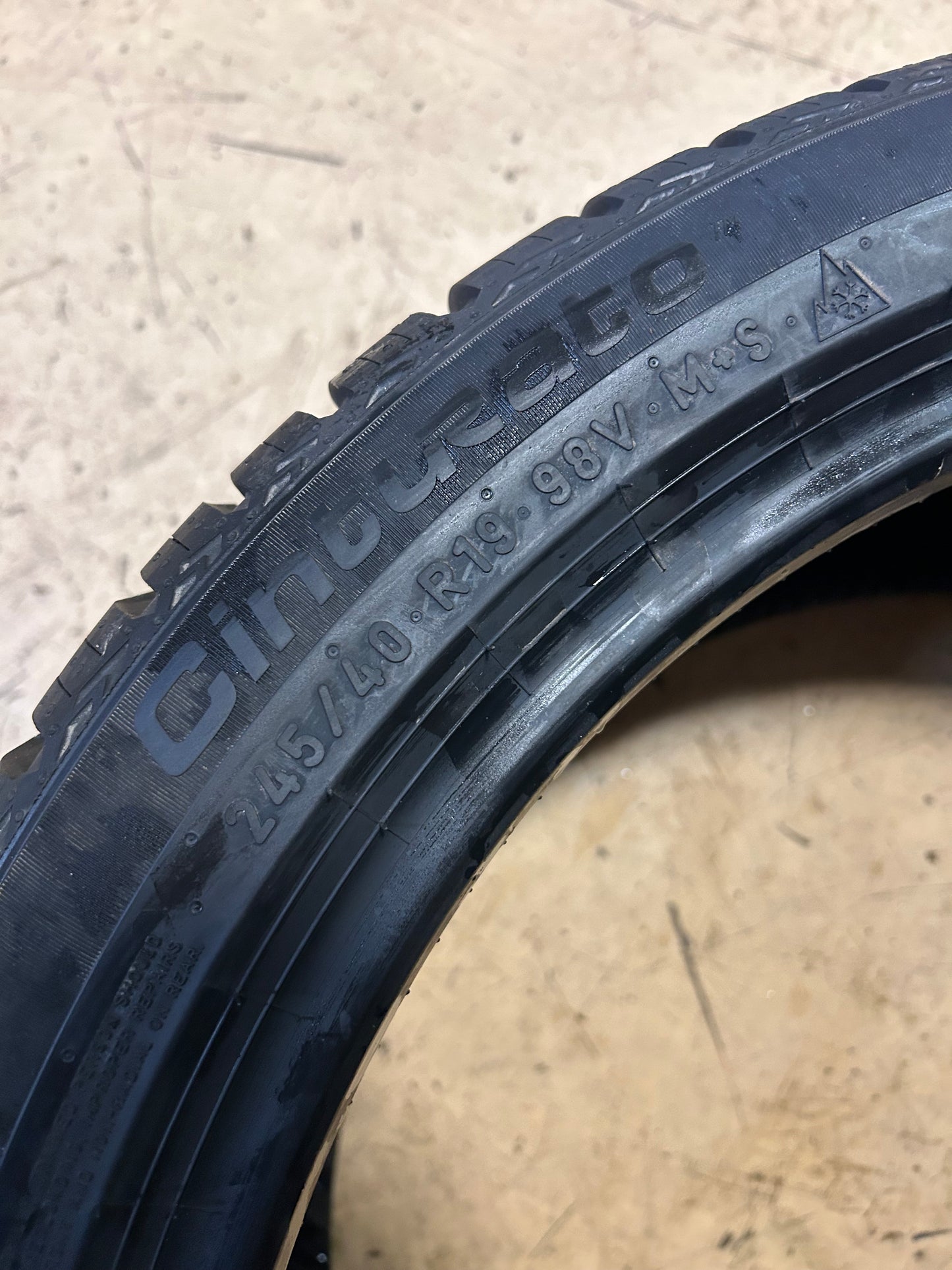 PIRELLI CINTURATO WEATHERACTIVE P 245 40 19 98V XL ALL WEATHER TIRE 4164700