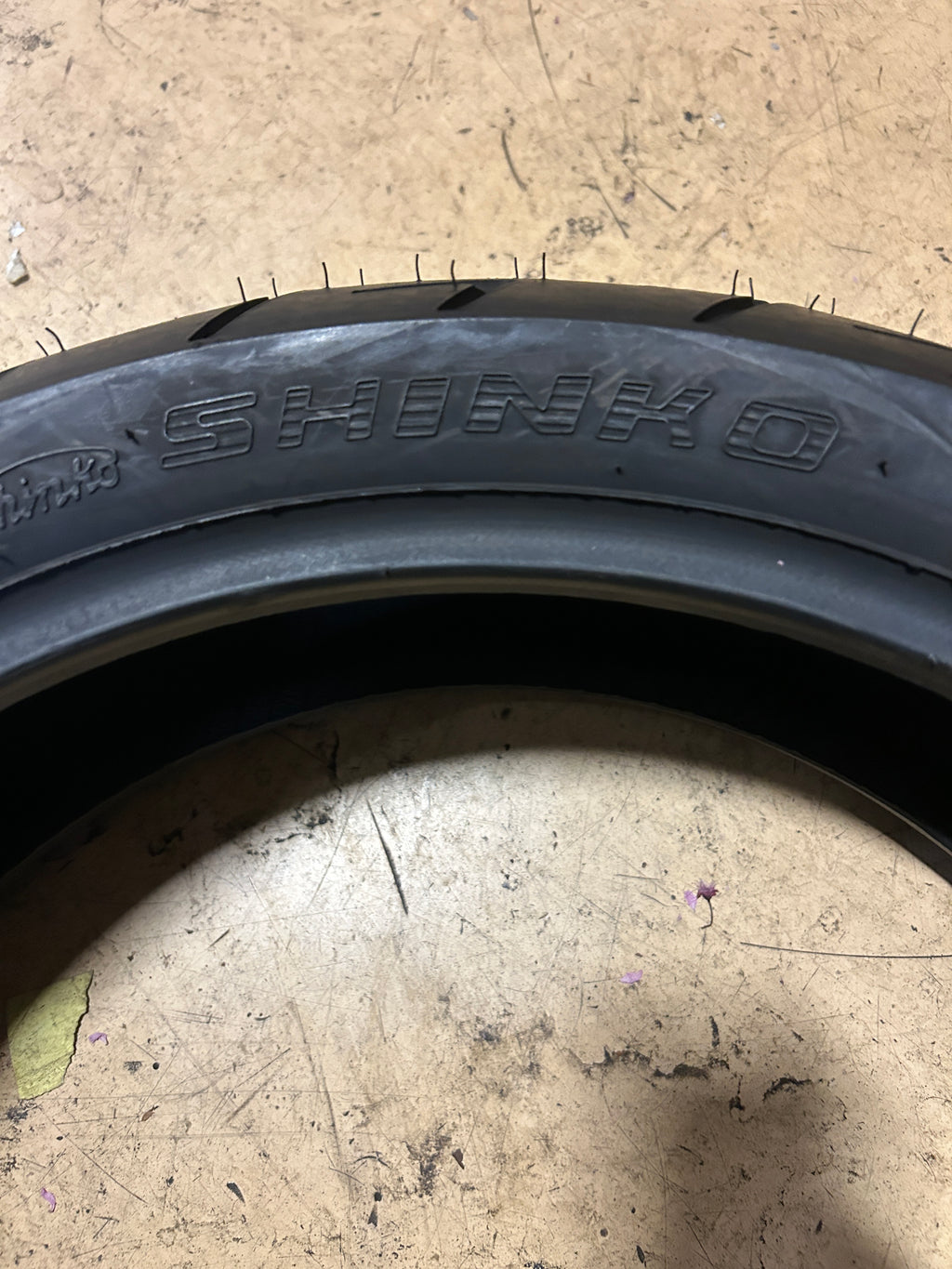 SHINKO R009RR BSW 160 60 17 69W REAR MOTORCYCLE TIRE 874045