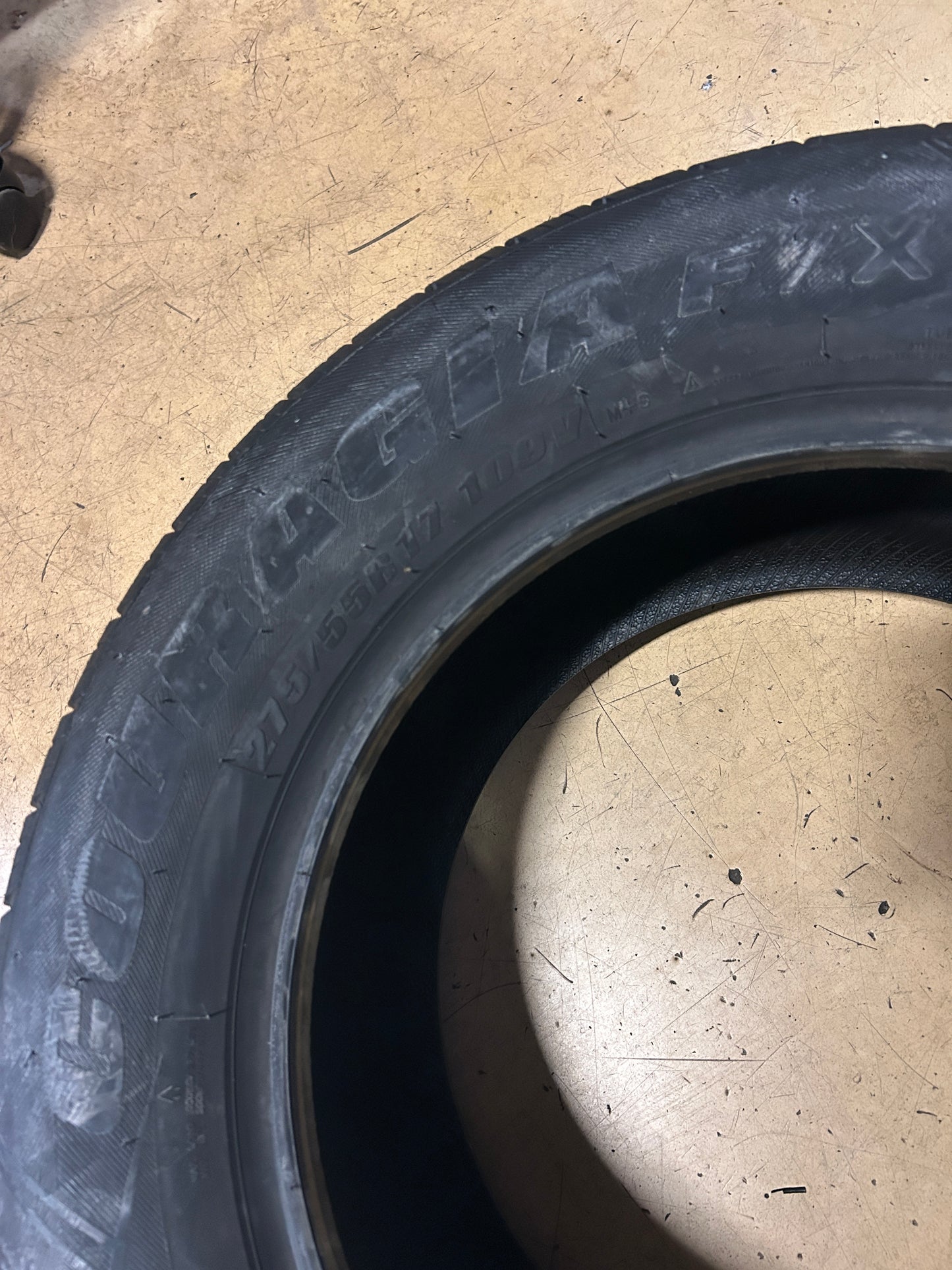 NOS FEDERAL COURAGIA F/X BSW P 275 55 17 109V HIGHWAY TIRE 40GI7A