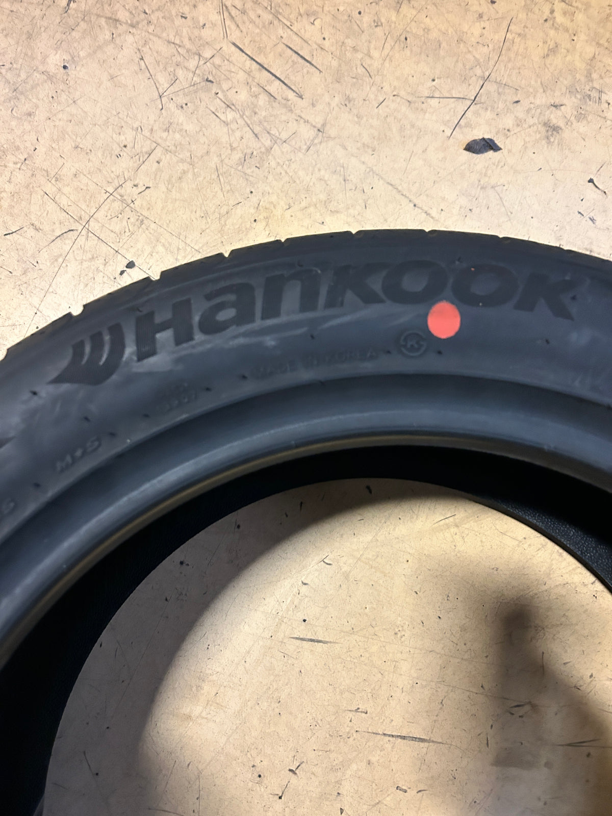 NOS HANKOOK VENTUS S1 NOBLE 2 BSW P 195 55 16 87V ALL SEASON TIRE 1016065