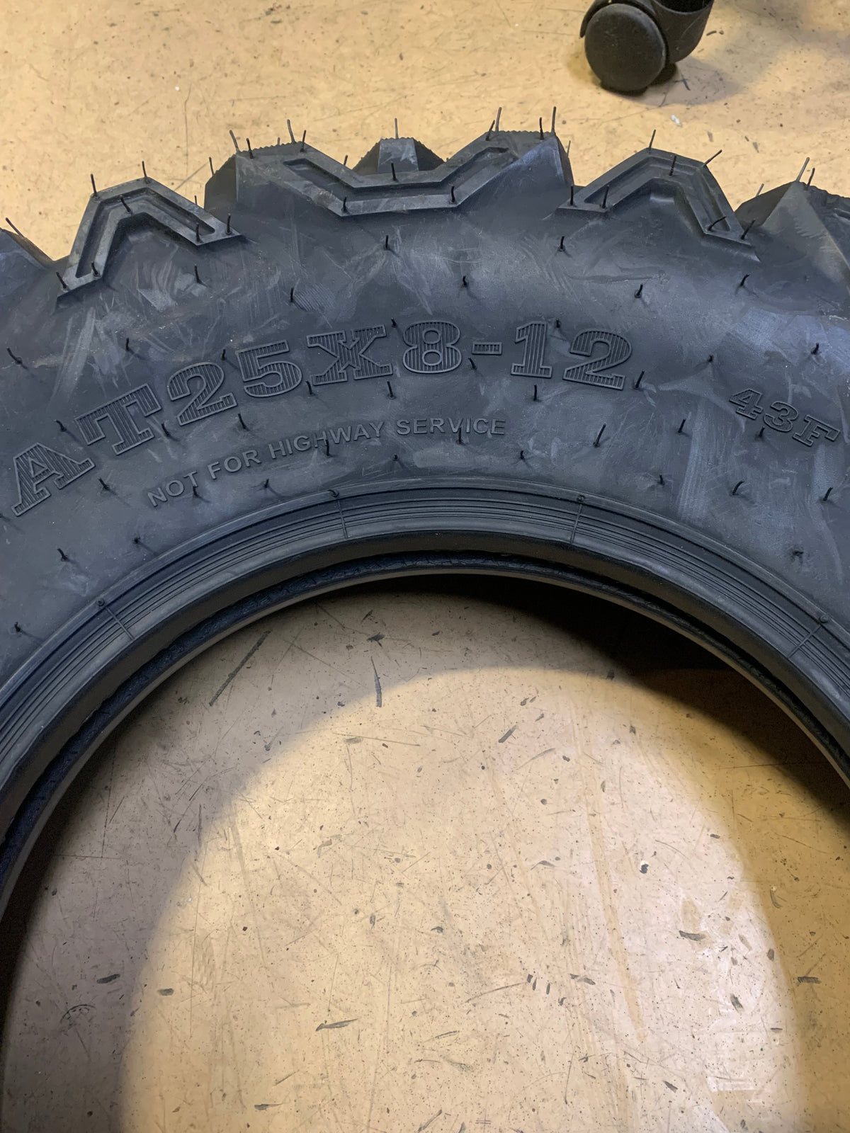 MASSFX BSW AT 25 8 12 43F 6PLY FRONT BLOCK TREAD ATV/UTV TIRE QL25812