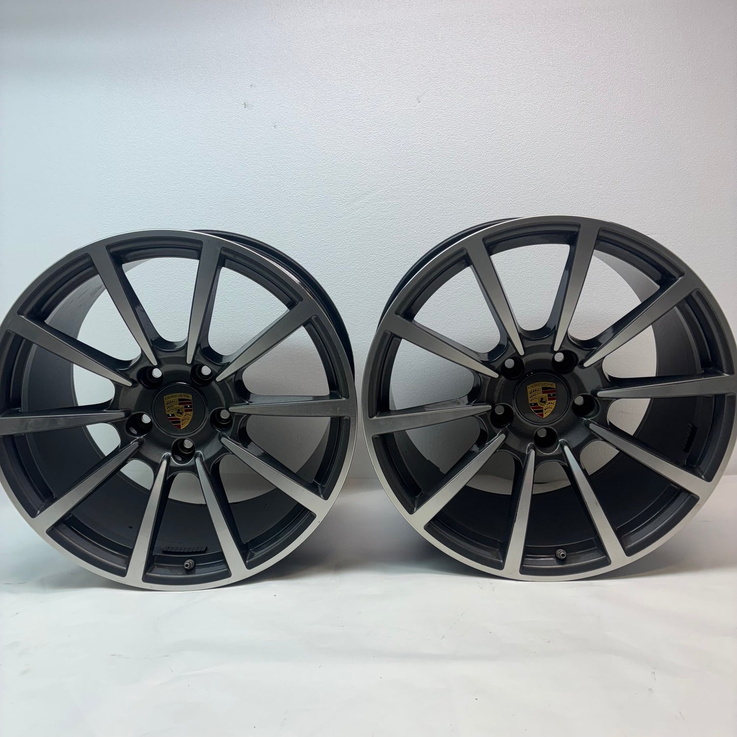 GENUINE PORSCHE 991 II C4 4S 4 S STAGGERED SET OF WHEELS R: 20X11 ET56 F: 20X8.5 ET49