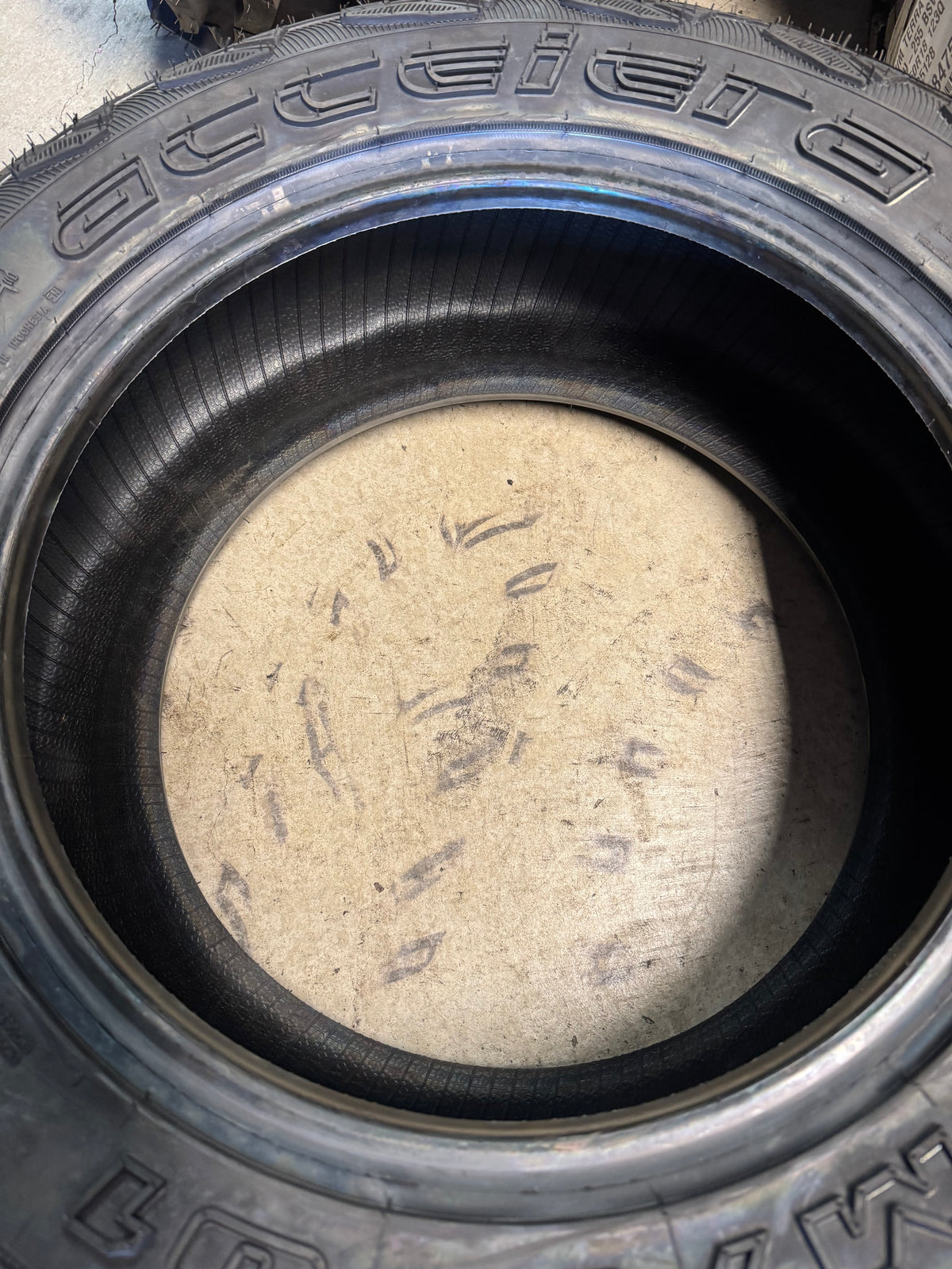 2 NOS ACCELERA M/T-01 BSW P 265 60 18 110S MUD TERRAIN TIRE 1200047655