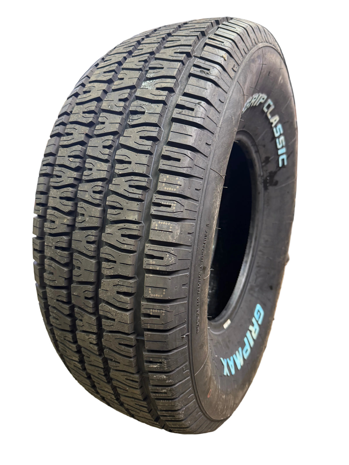 GRIPMAX MAXGRIP CLASSIC RWL P 285 70 15 115H UHP ALL SEASON TIRE GCL023