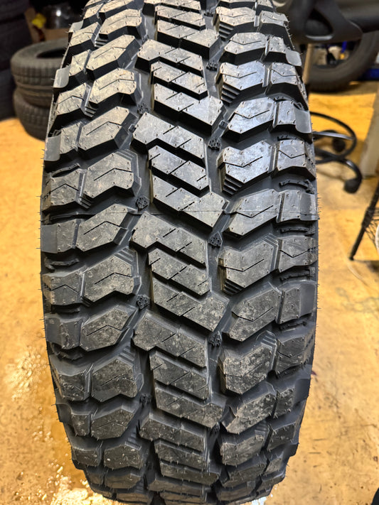 RADAR RENEGADE R/T BSW LT 35 12.5 24 114Q 10PLY RUGGED TERRAIN TIRE RASYTH0099