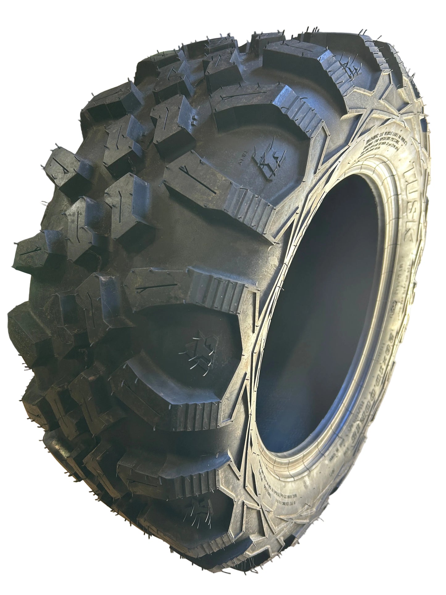 NOS TUSK MEGABITE BSW 28 10 15 8PLY ATV/UTV TIRE TM281015