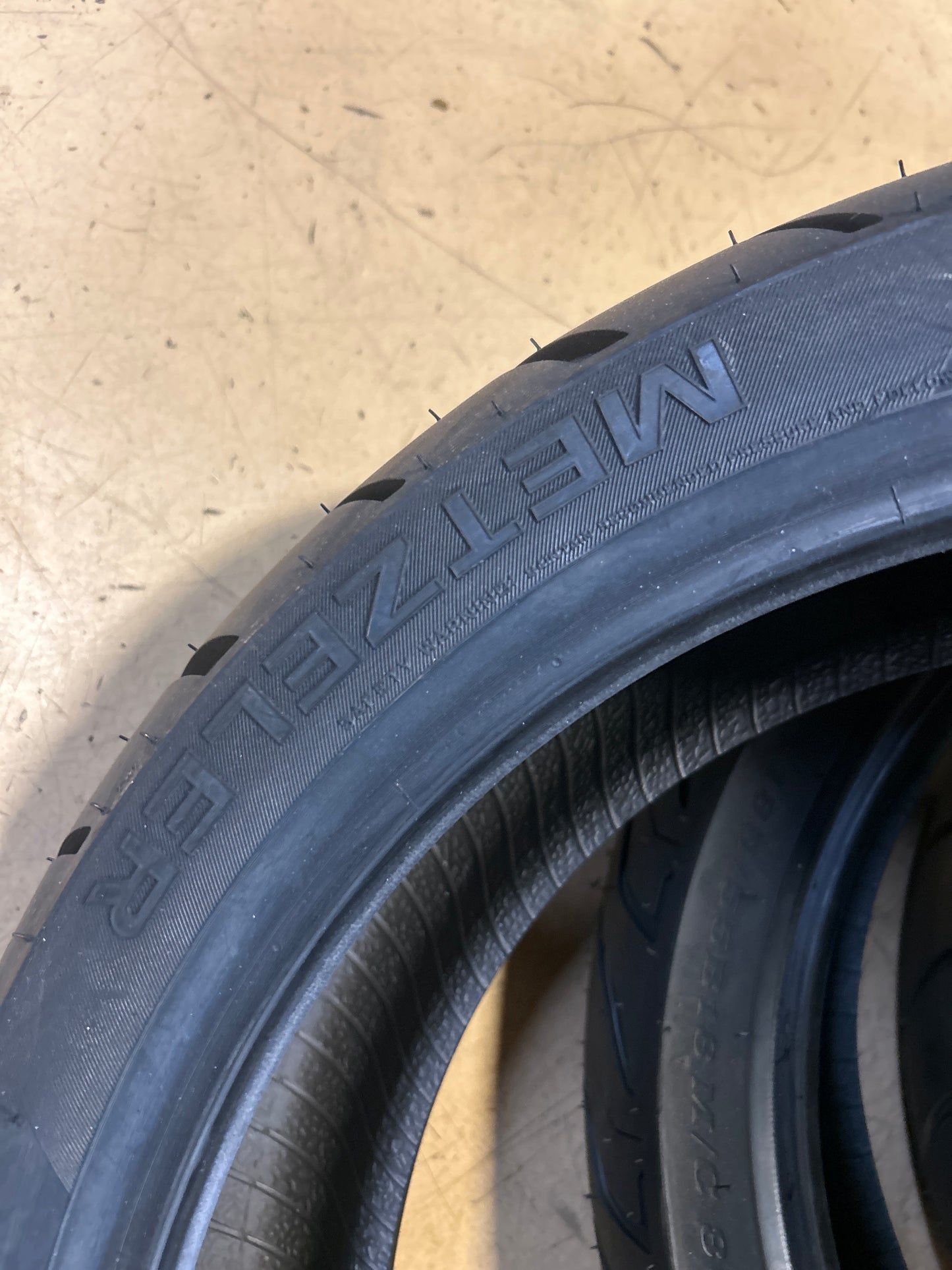 METZELER ME888 MARATHON ULTRA 180 55 18 80H REAR MOTORCYCLE TIRE 2634700