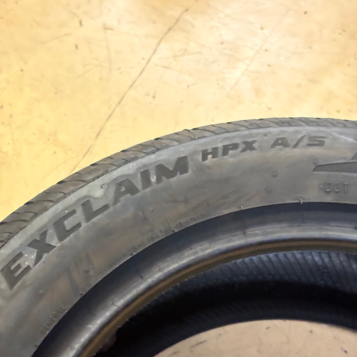 GENERAL EXCLAIM HPX A/S P 235 55 17 99W SL ALL SEASON TIRE 15497620000
